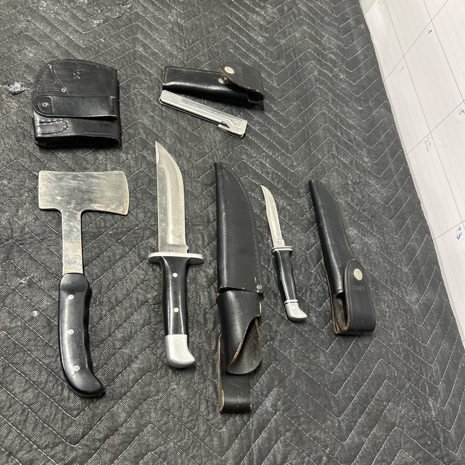 Buck 124 Buck 102 Buck 106 Buck 137 knife lot vintage Buck 124 Buck 102 Buck 106 Buck 137 knife lot vintage