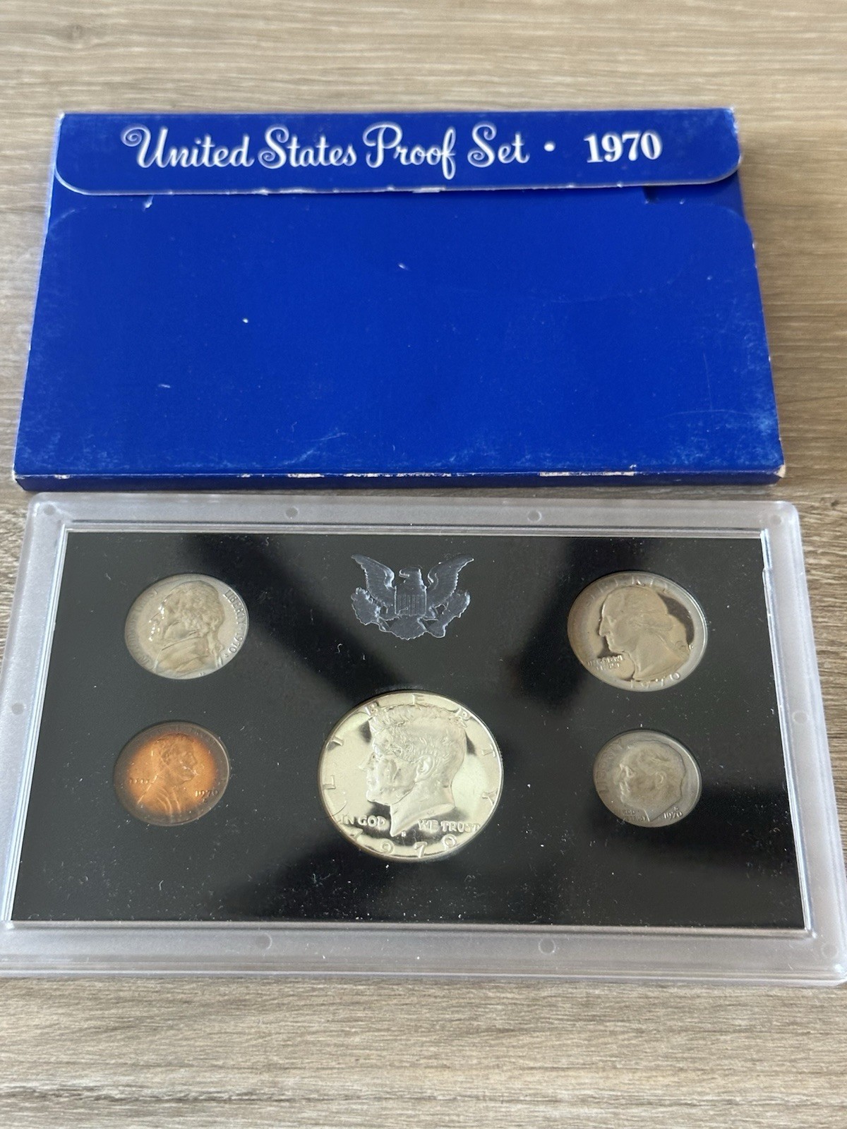 U.S. MINT 5 COIN YEAR 1970-S PROOF SET Cent Bullseye Target TONED LARGE DATE OGP U.S. MINT 5 COIN YEAR 1970-S PROOF SET Cent Bullseye Target TONED LARGE DATE OGP
