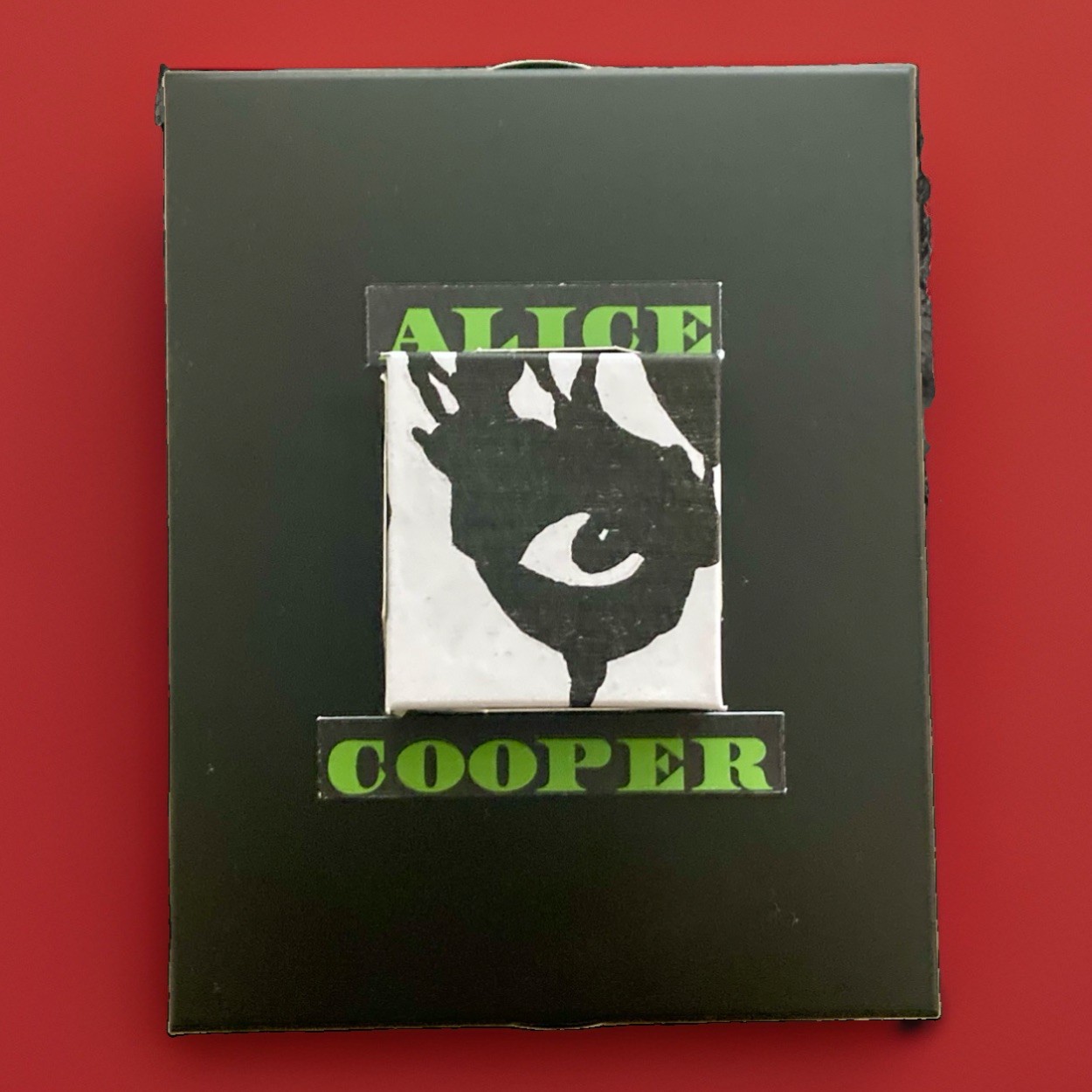 Alice Cooper Mystery Box Guaranteed Autograph, Coin, Backstage Pass Memorabilia