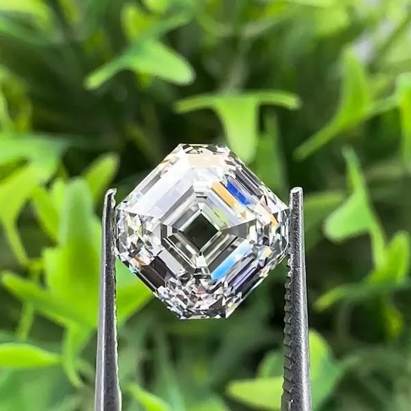 Certified  3 Ct Lab-Grown Diamond Asscher Cut Loose Natura Clour D Color VVS1