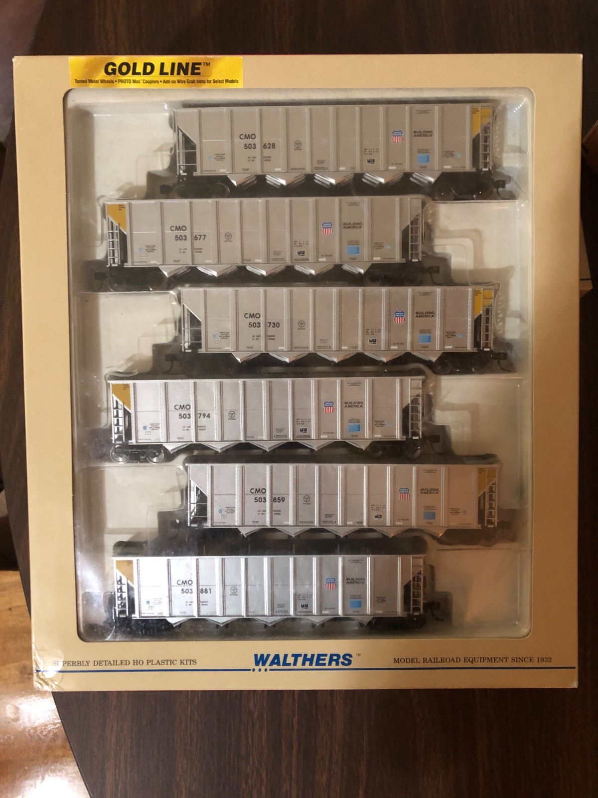 Walthers  HO  932-7842   RD4 Coal Hoppers   UP  (CMO)   6-Pack   RTR   NEW