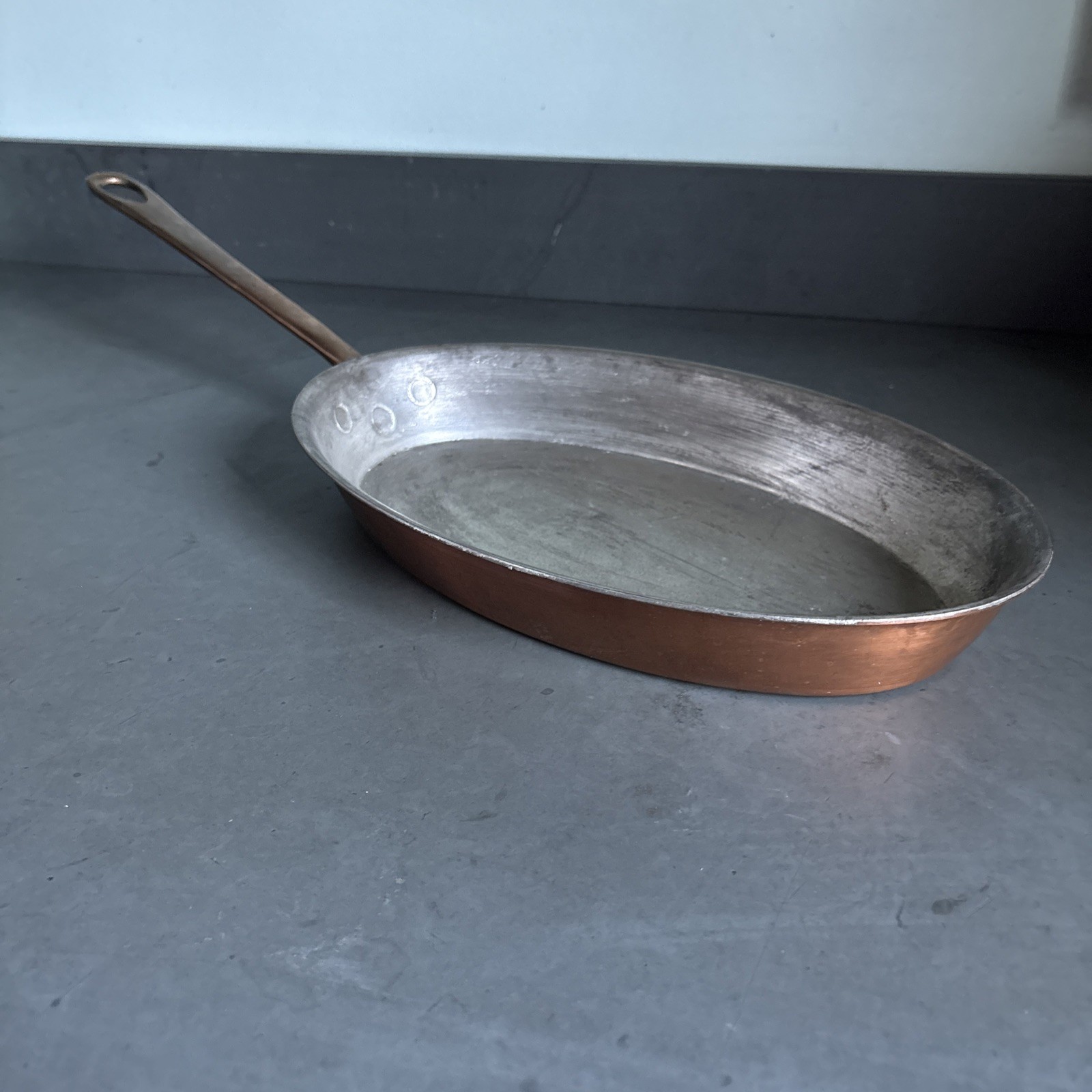Vintage Leon Jaeggi & Sons Copper Oval sauce pan Vintage Leon Jaeggi & Sons Copper Oval sauce pan