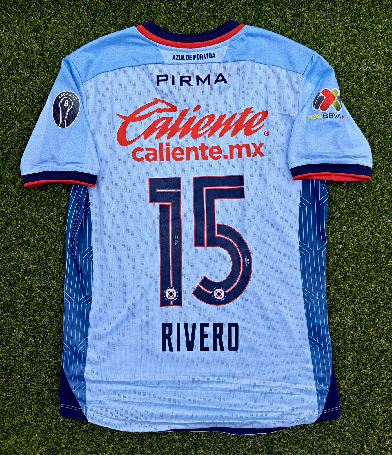 Cruz Azul Pirma Ignacio Nacho Rivero #15 Match Worn temporada 2023-24 Liga MX Cruz Azul Pirma Ignacio Nacho Rivero #15 Match Worn temporada 2023-24 Liga MX
