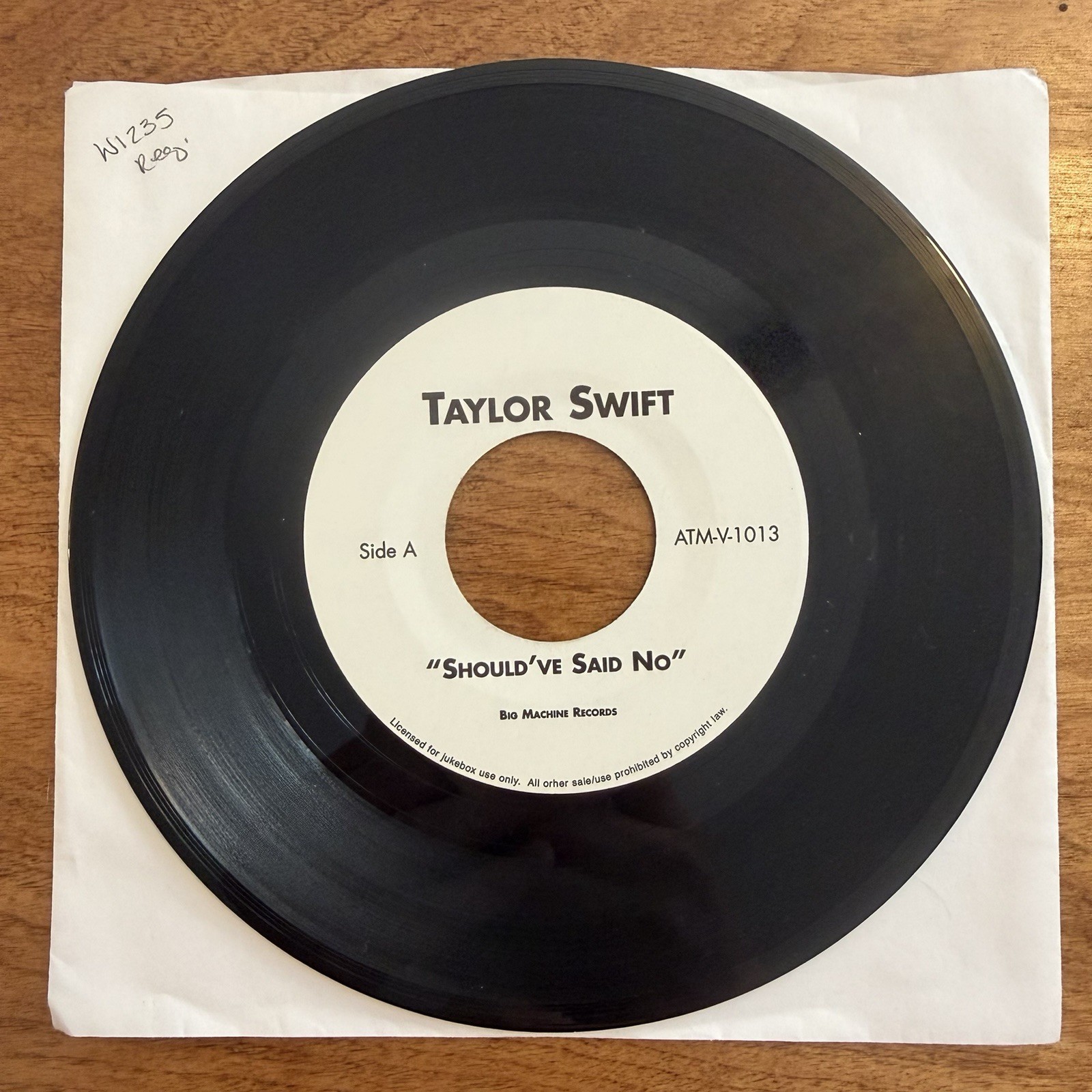 Taylor Swift 7in 7” Rare Jukebox Vinyl Should’ve Said No Record 45rpm Taylor Swift 7in 7” Rare Jukebox Vinyl Should’ve Said No Record 45rpm