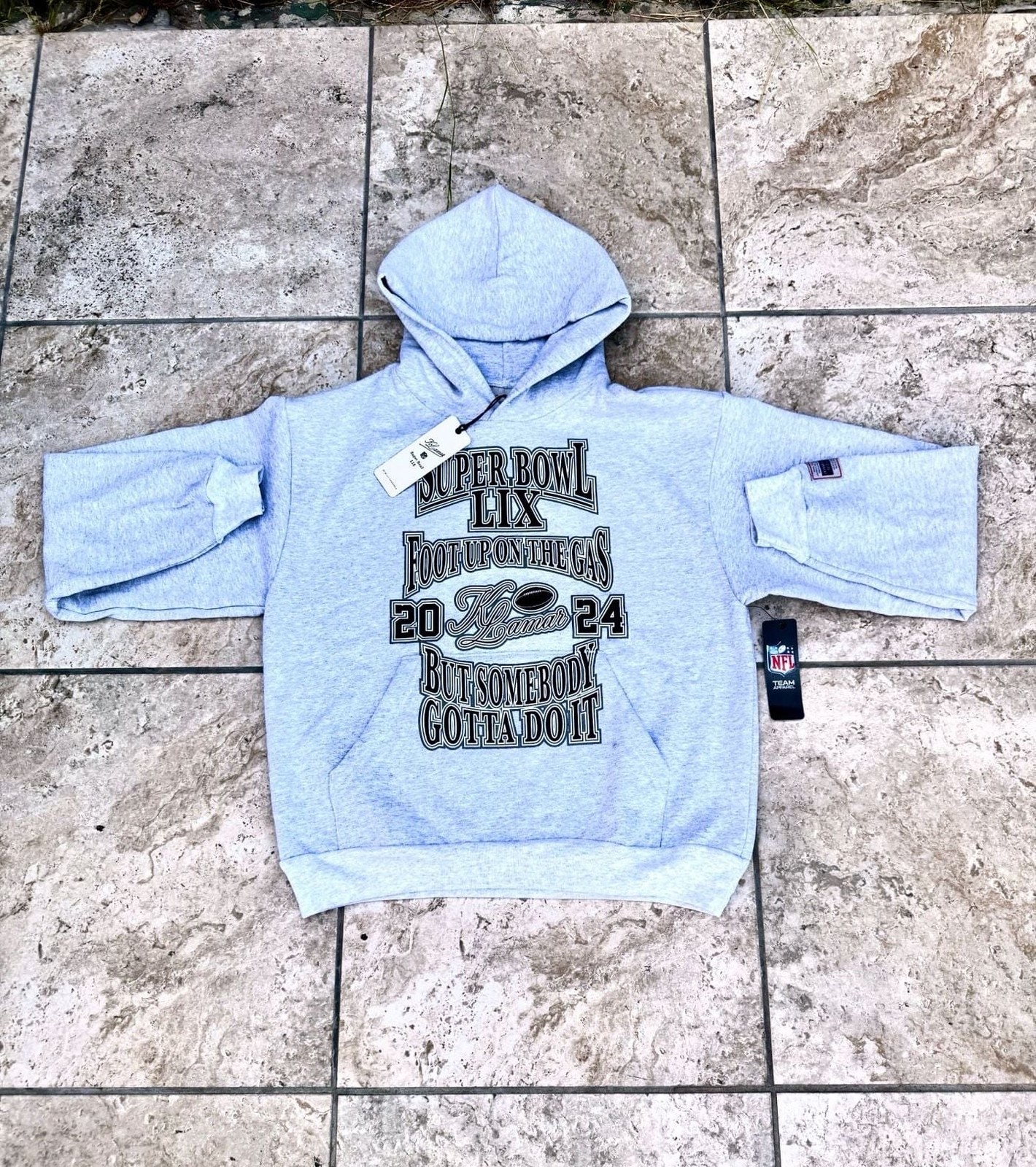 Kendrick Lamar x Willy Chavarria Super Bowl LIX Foot Up On The Gas Hoodie Kendrick Lamar x Willy Chavarria Super Bowl LIX Foot Up On The Gas Hoodie