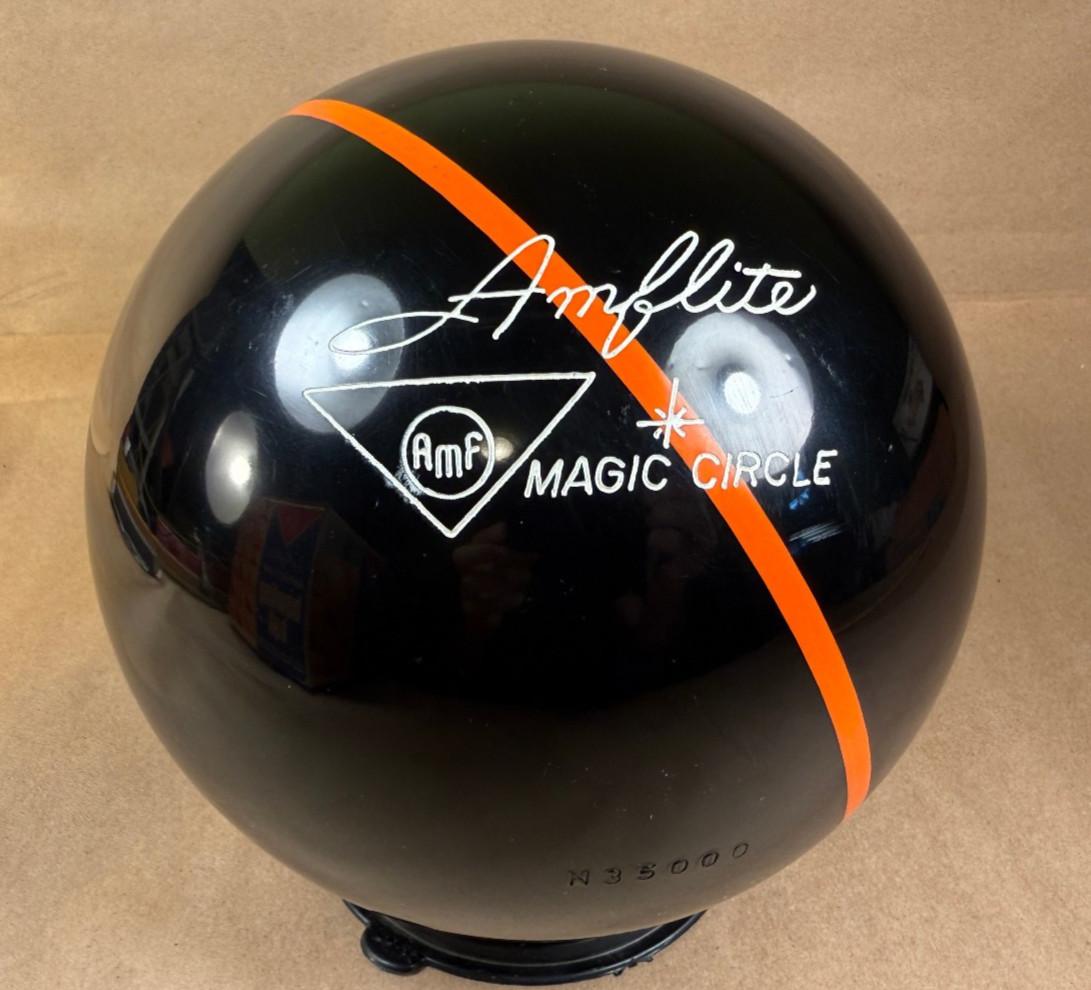 UNDRILLED Vintage AMF Amflite Magic Circle Bowling Ball Black Red Stripe 12 LB