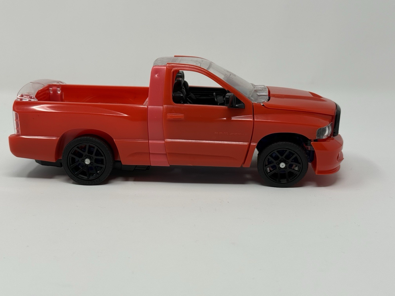 Hasbro Transformers ALTERNATORS PREPRODUCTION OPTIMUS PRIME Testshot/PROTOTYPE