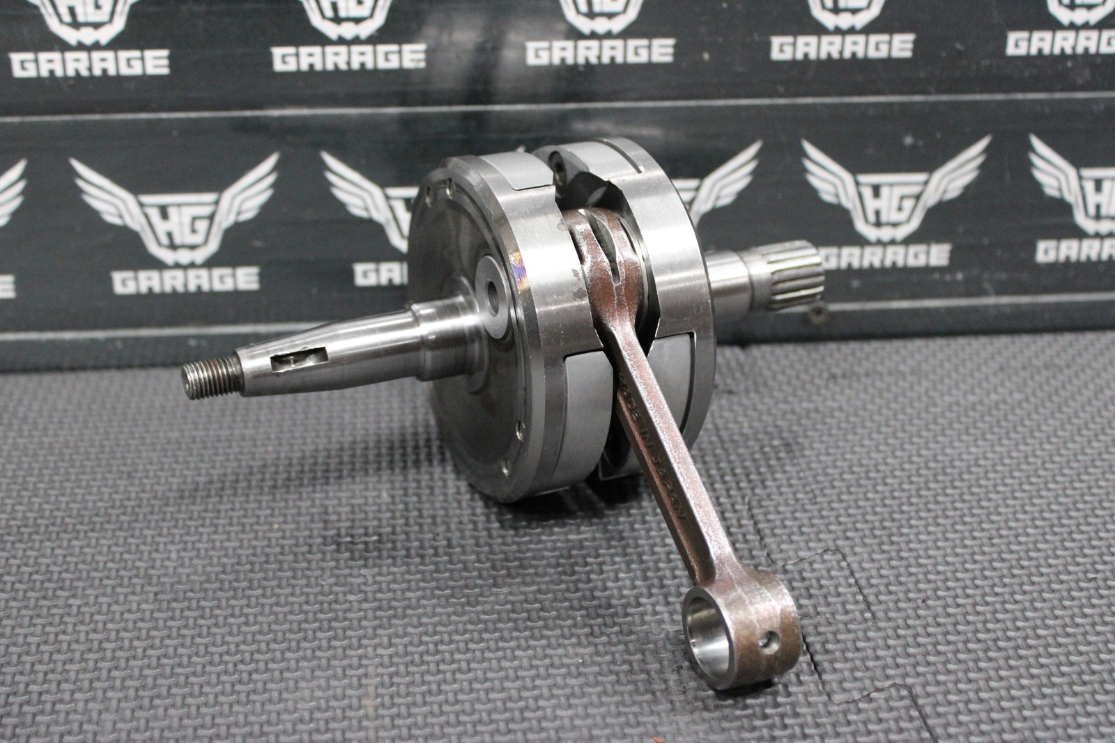 1999 SUZUKI RM125 MODEL-X ENGINE MOTOR CRANKSHAFT CRANK SHAFT LOW HOURS 1999 SUZUKI RM125 MODEL-X ENGINE MOTOR CRANKSHAFT CRANK SHAFT LOW HOURS