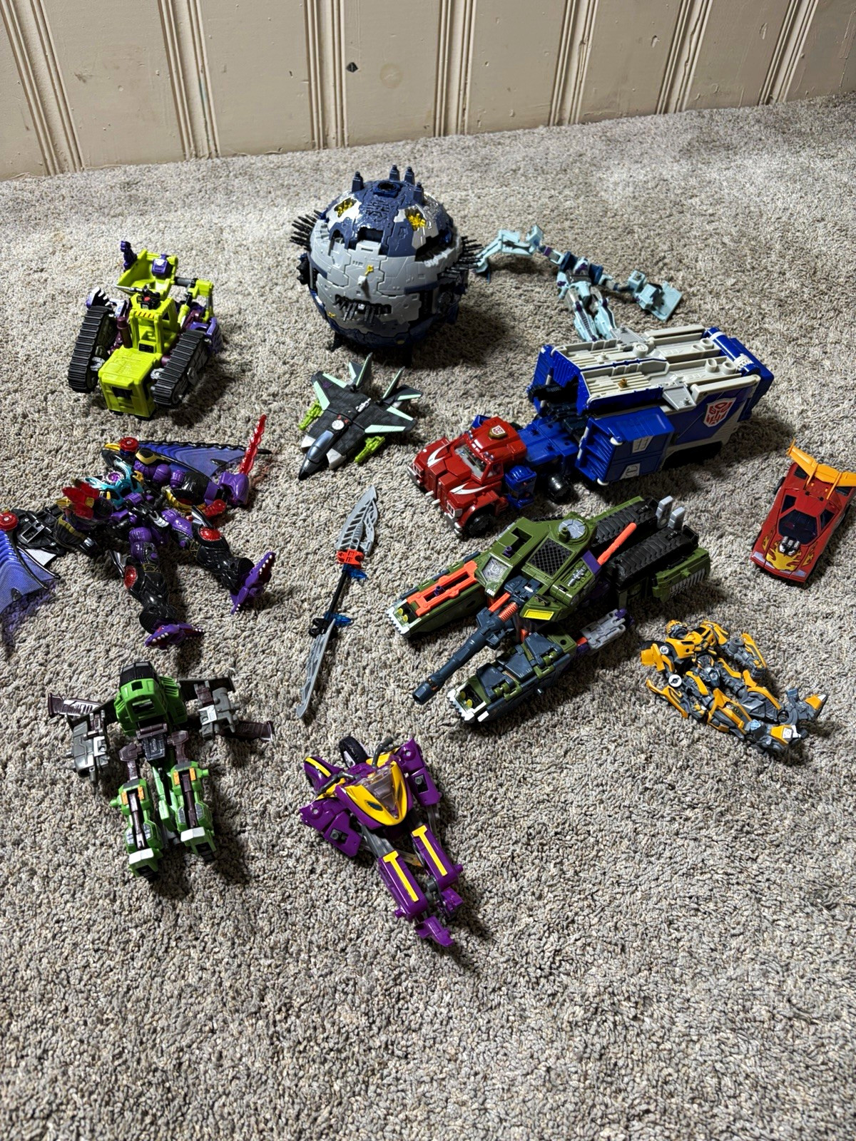 Hasbro Transformers Optimus Prime unicorn Mixed Lot Robots & Vehicles Plastic 
