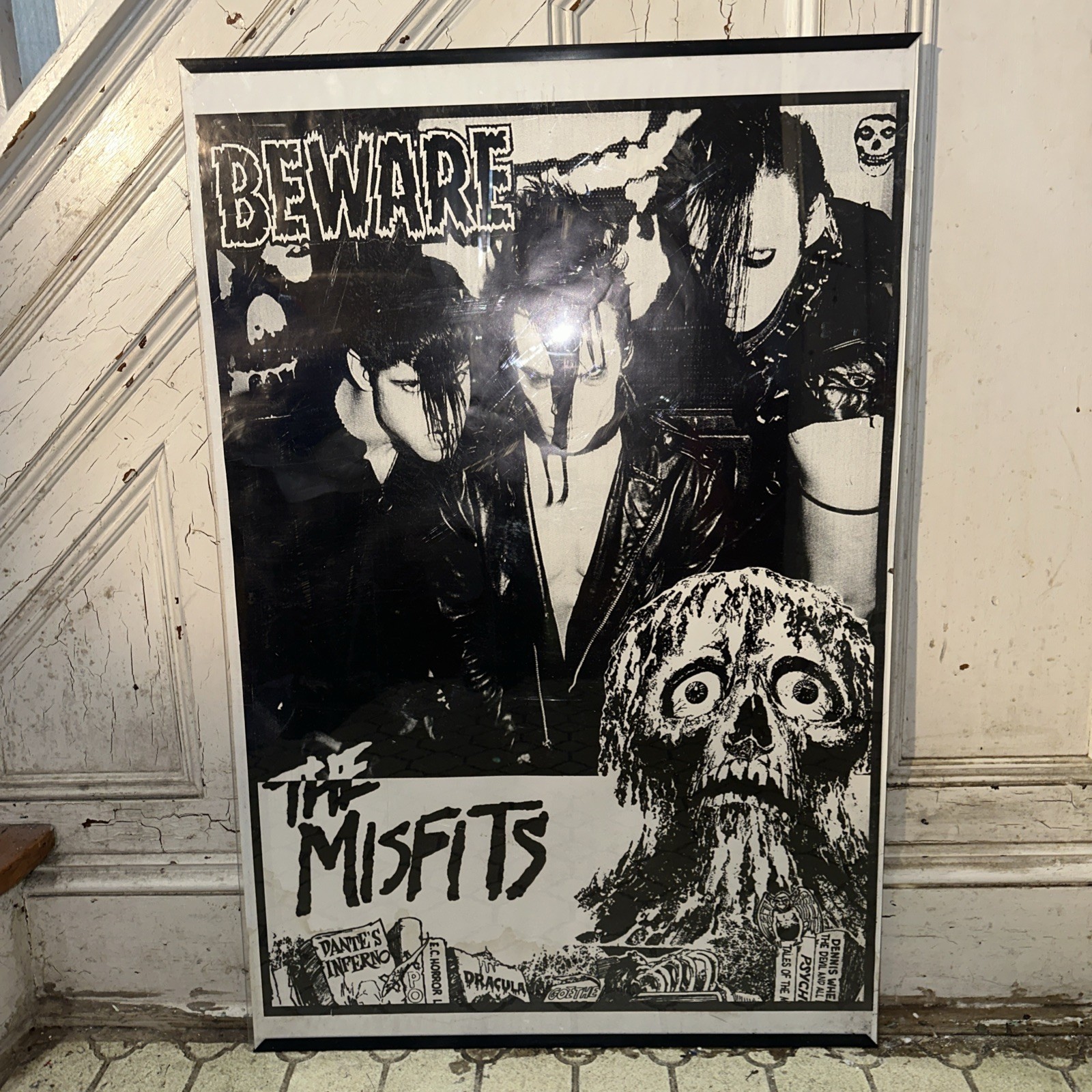 MISFITS ULTRA RARE ORIGINAL OOP VINTAGE 1980S BEWARE POSTER UK IMPORT DANZIG MISFITS ULTRA RARE ORIGINAL OOP VINTAGE 1980S BEWARE POSTER UK IMPORT DANZIG