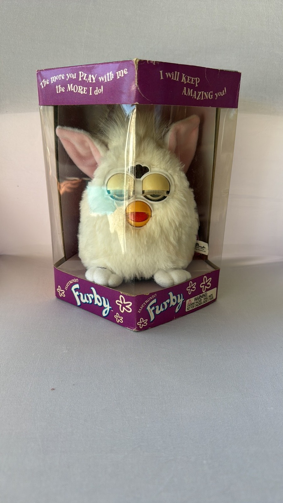 Vintage 1998 Tiger Electronics Furby Original Snowball White - New in Box