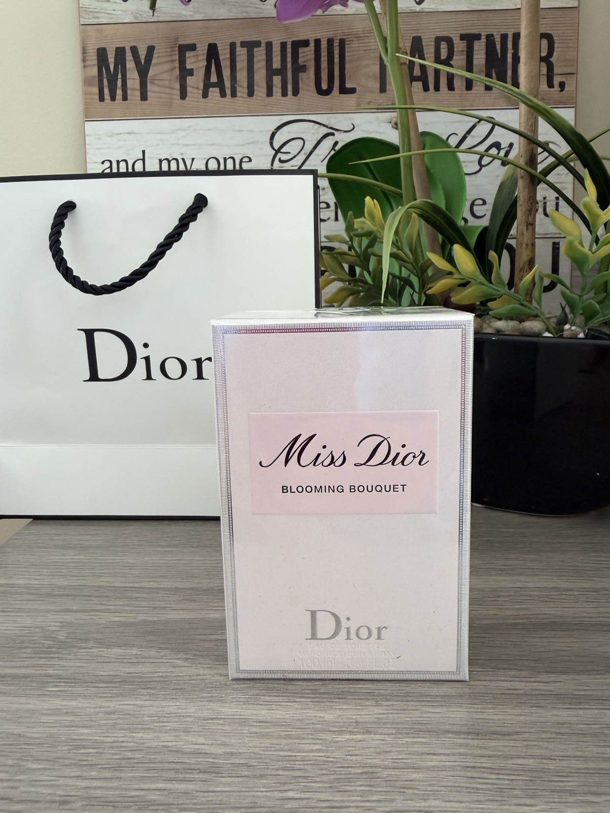 Miss Dior Blooming Bouquet 100ml New Sealed Miss Dior Blooming Bouquet 100ml New Sealed