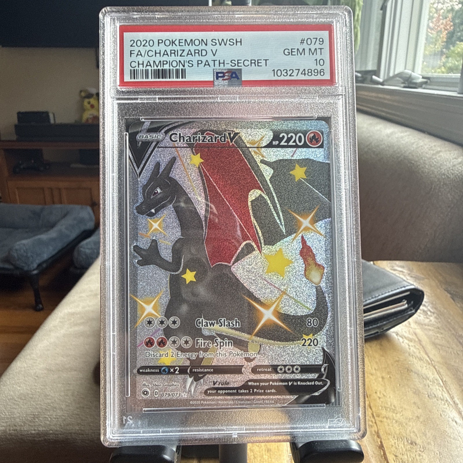 2020 POKEMON SWORD & SHIELD CHAMPION'S PATH SECRET FULL ART/CHARIZARD V PSA 10