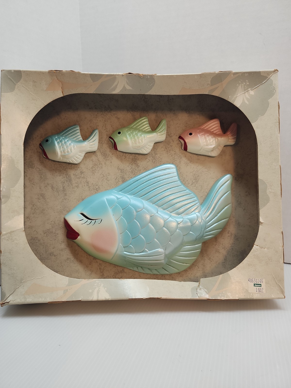 Vintage Miller Studio MCM Chalkware Fish Family Wall Plaques Mom & 3 Baby Fish Vintage Miller Studio MCM Chalkware Fish Family Wall Plaques Mom & 3 Baby Fish