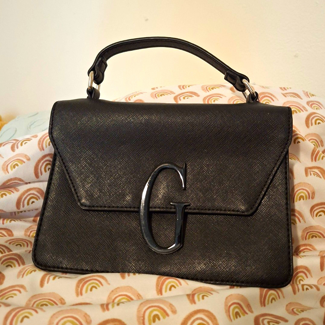 GUESS Black Top Handle Flap Bag Purse Silver Hardware G Logo Monogram Inside GUESS Black Top Handle Flap Bag Purse Silver Hardware G Logo Monogram Inside