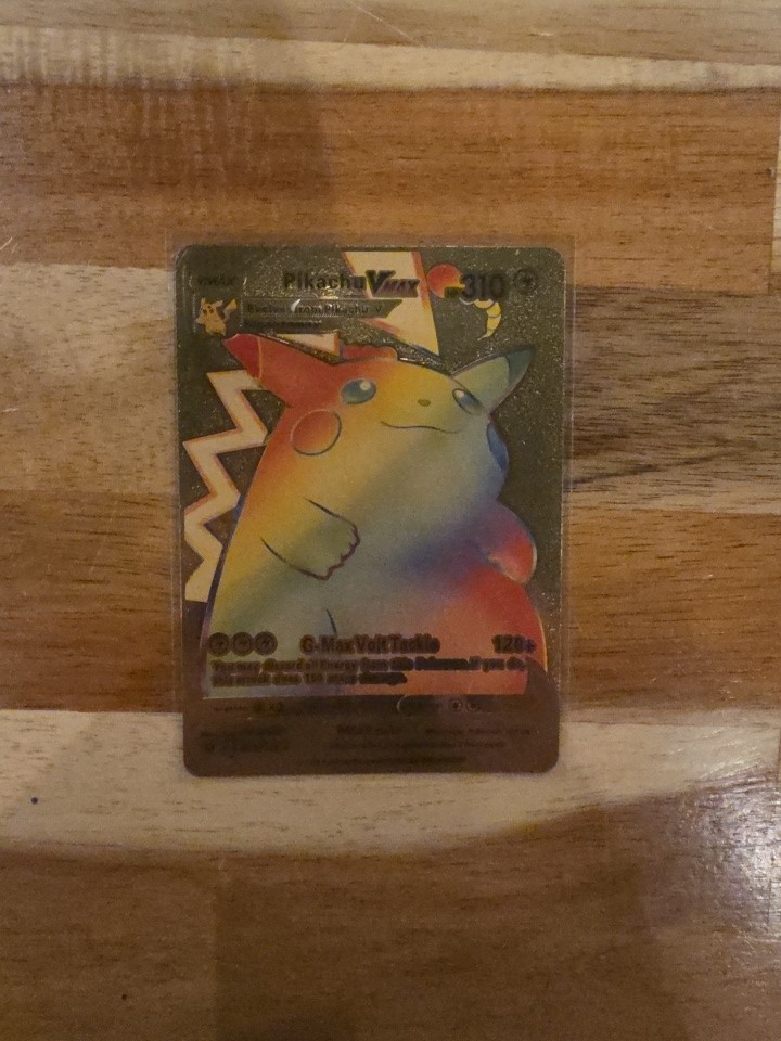 Pikachu VMAX Secret Rare Gold #188/185 Gold Foil Fan Art Pikachu VMAX Secret Rare Gold #188/185 Gold Foil Fan Art