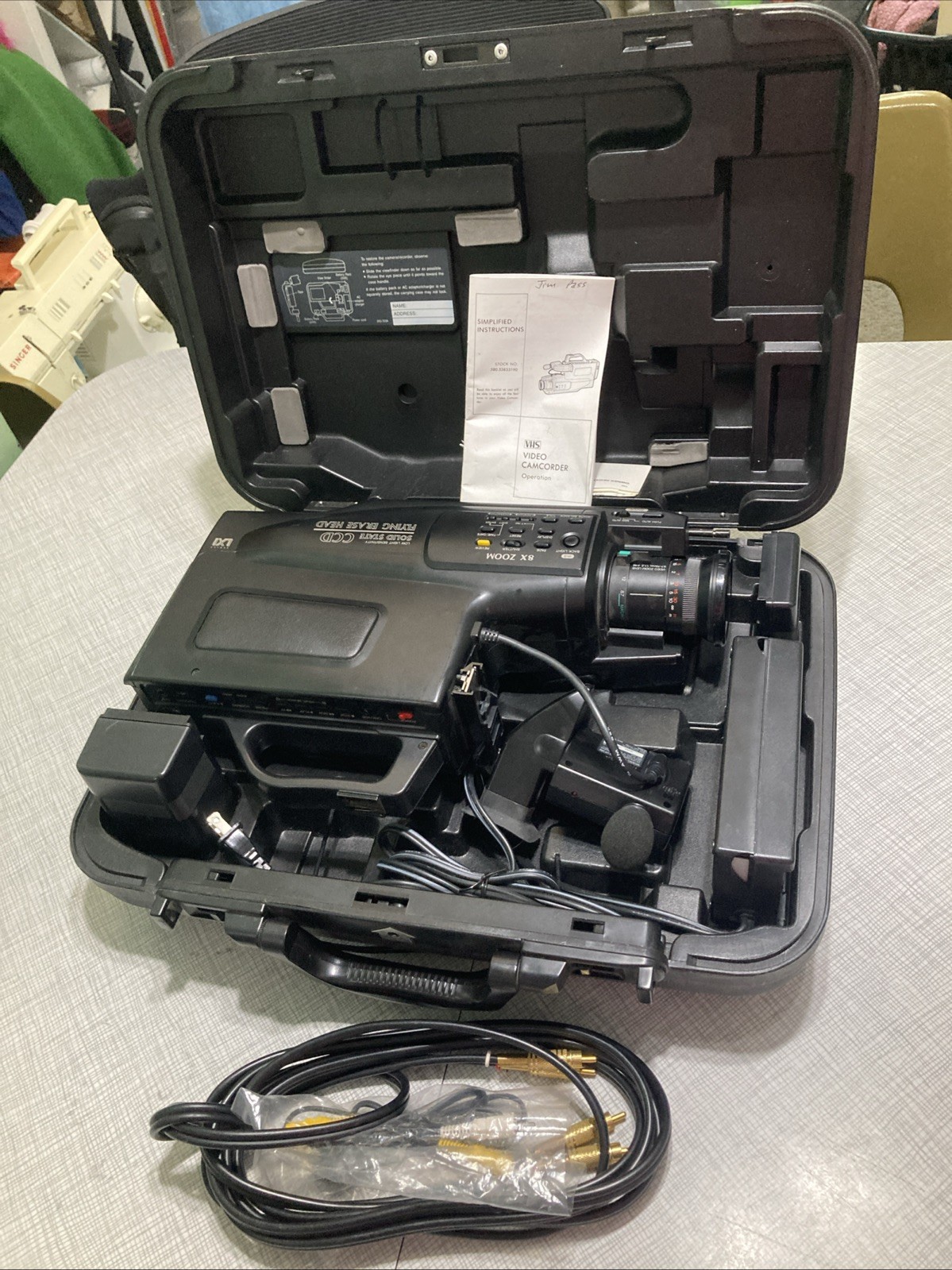 Vtg 1991 Sears LXI VHS Camcorder Video Camera 580.53833190 Case Bundle POWERS ON