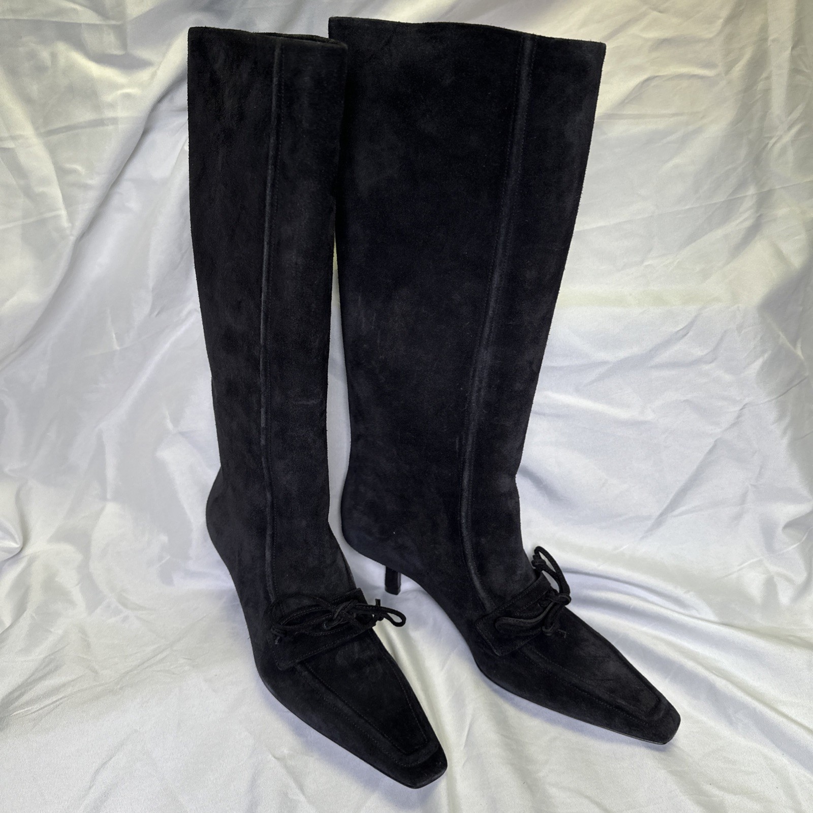Burberry Sovereign Black Suede Knee High Kitten Heel Loafer Square Toe Boot 39.5