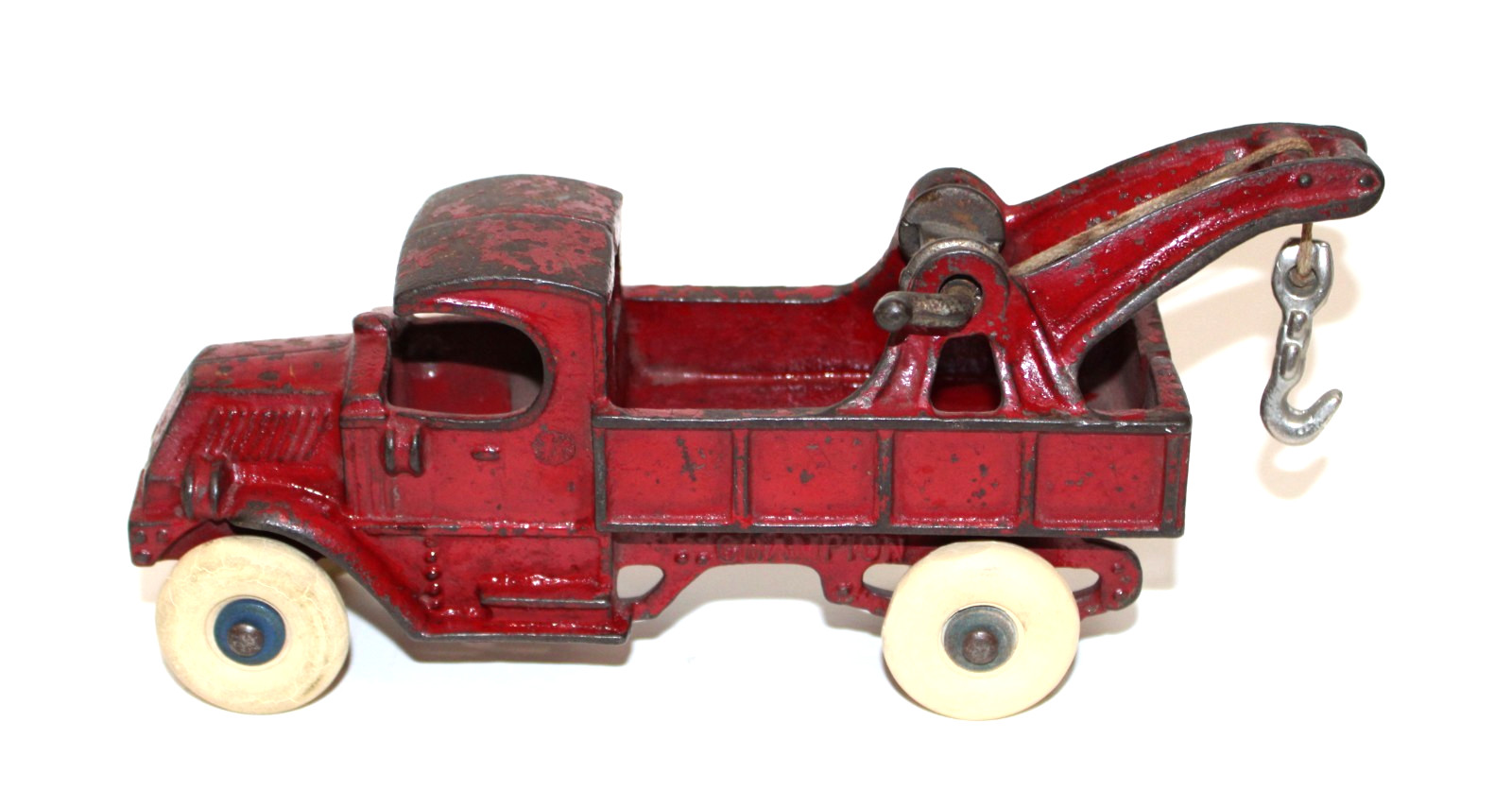 Champion Cast Iron Mack Bulldog Wrecker Red 8 1/2\ Champion Cast Iron Mack Bulldog Wrecker Red 8 1/2\