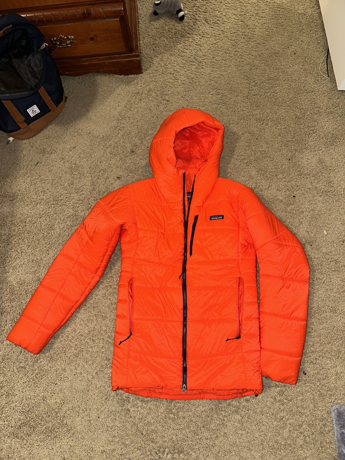 PATAGONIA Men\'s HYPER PUFF PARKA Hooded Jacket Black Size MEDIUM PATAGONIA Men\'s HYPER PUFF PARKA Hooded Jacket Black Size MEDIUM