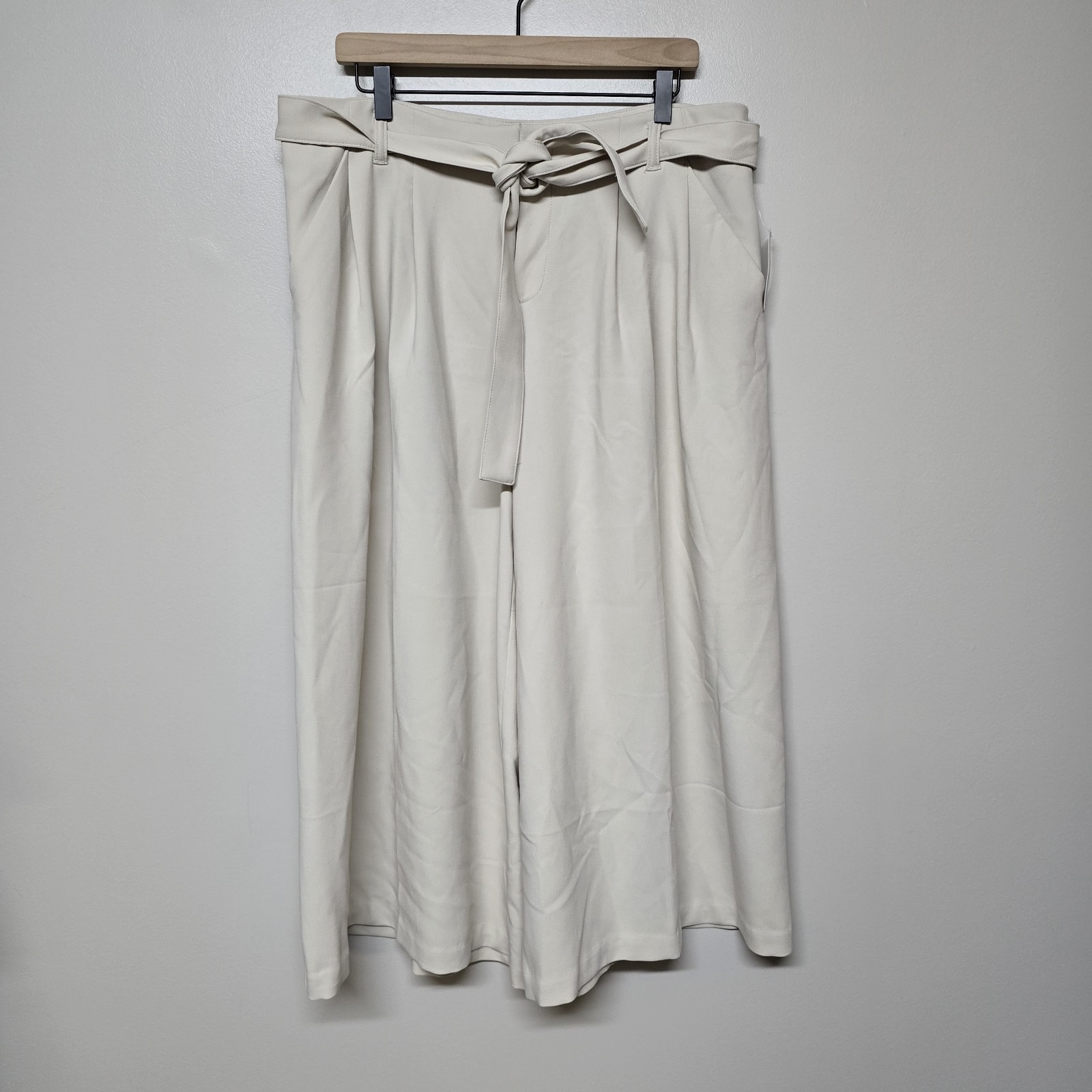 MAEVE BY ANTHROPOLOGIE Tie-Waist Culottes Women\'s Size 12 Light Sand NWT
