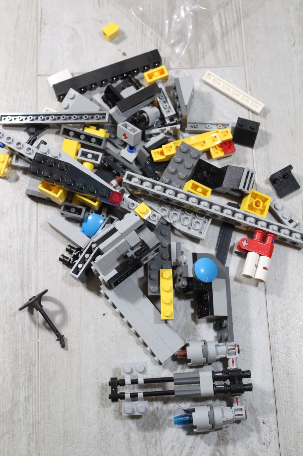 🔥 Lego Small 40+ Random Pieces Bulk Lot Build Parts Assort Colors Toys