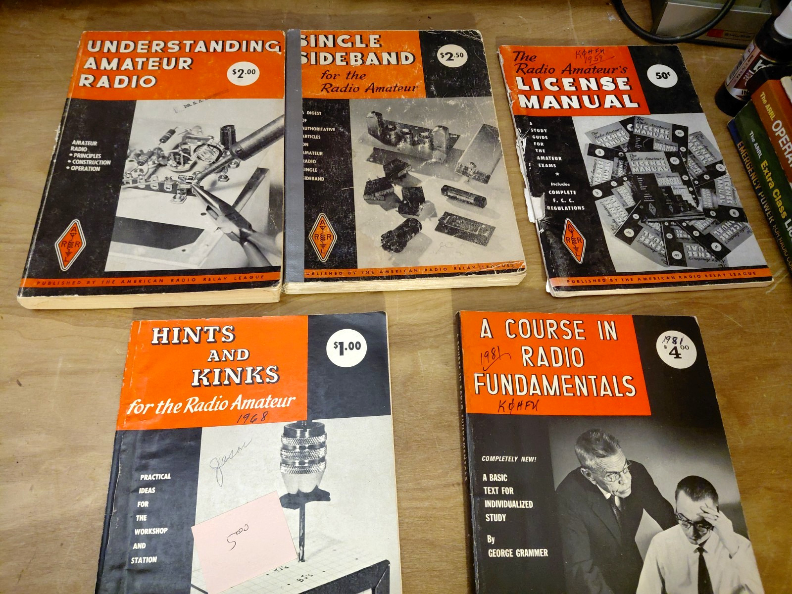AMATEUR RADIO HAM ARRL VINTAGE BOOKS LOT OF 5, 1959 - 1972 AMATEUR RADIO HAM ARRL VINTAGE BOOKS LOT OF 5, 1959 - 1972