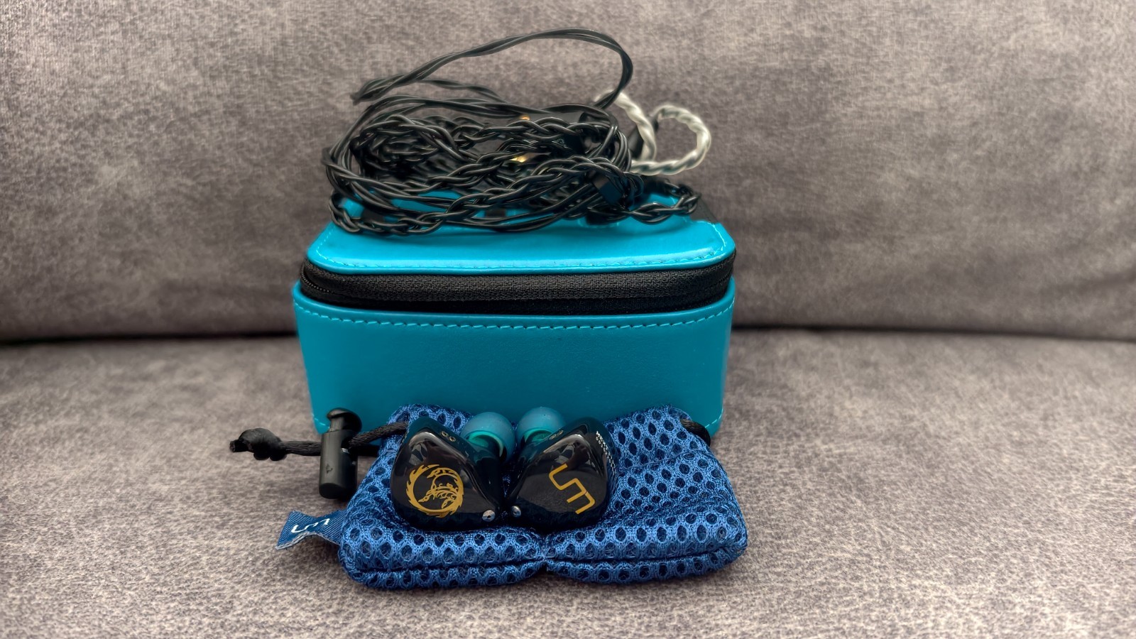 Unique Melody UM MEXT IEM