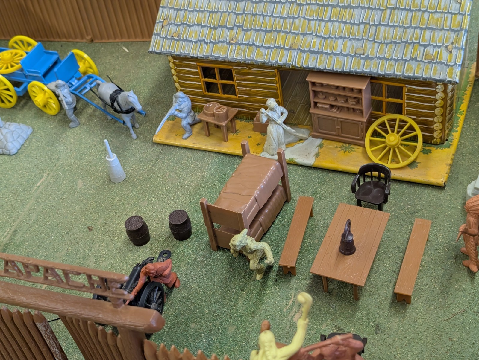 Marx Fort Apache Stockade Western Play Set w/ Box, Figures & Accessories Marx Fort Apache Stockade Western Play Set w/ Box, Figures & Accessories