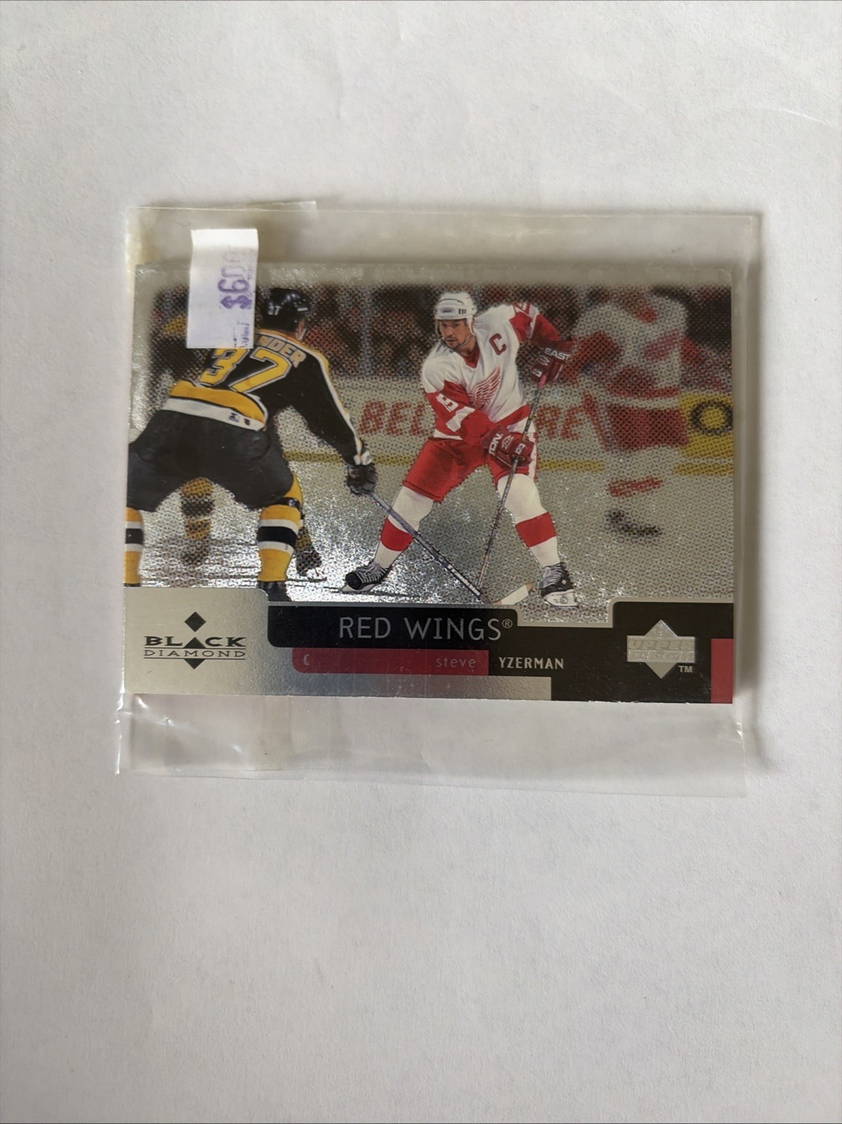 1997-98 Detroit Red Wings Upper Deck Black Diamond  6 Card 39 82 119 123 129 149