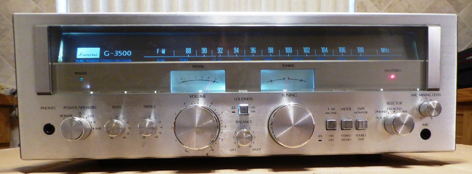 Sansui G-3500 Pure Power Stereo Amplifier Excellent Condition Sansui G-3500 Pure Power Stereo Amplifier Excellent Condition