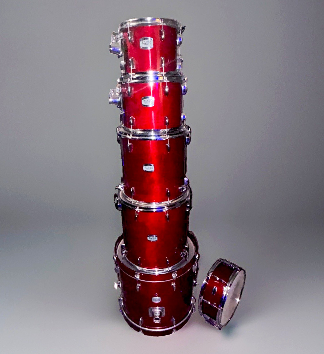 Yamaha Stage Custom 6-Piece Cranberry Drum Set, Snare Stand, Mounting Tom Racks Yamaha Stage Custom 6-Piece Cranberry Drum Set, Snare Stand, Mounting Tom Racks