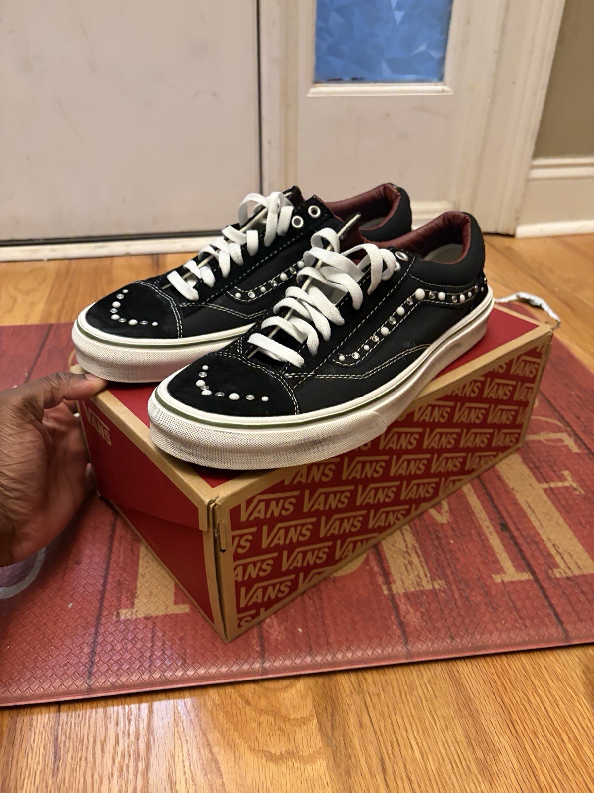 VANS Old Skool Black Low Top Sterilize vans Studded Skate Shoes Men\'s US 11 D