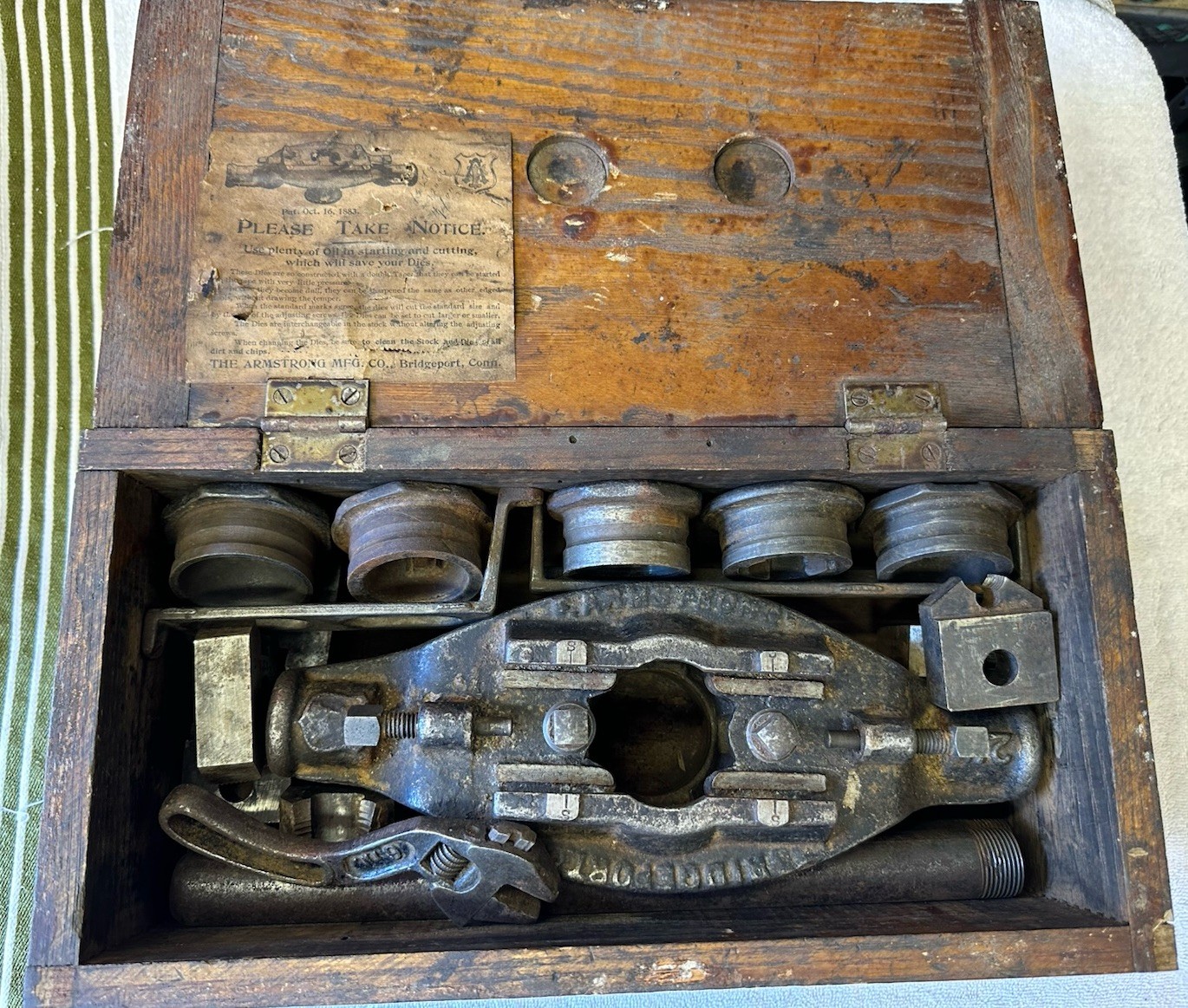 Vintage Armstrong Mfg Co. Stock & Die Pipe Threader Set #2 Patent: 1883 Vintage Armstrong Mfg Co. Stock & Die Pipe Threader Set #2 Patent: 1883