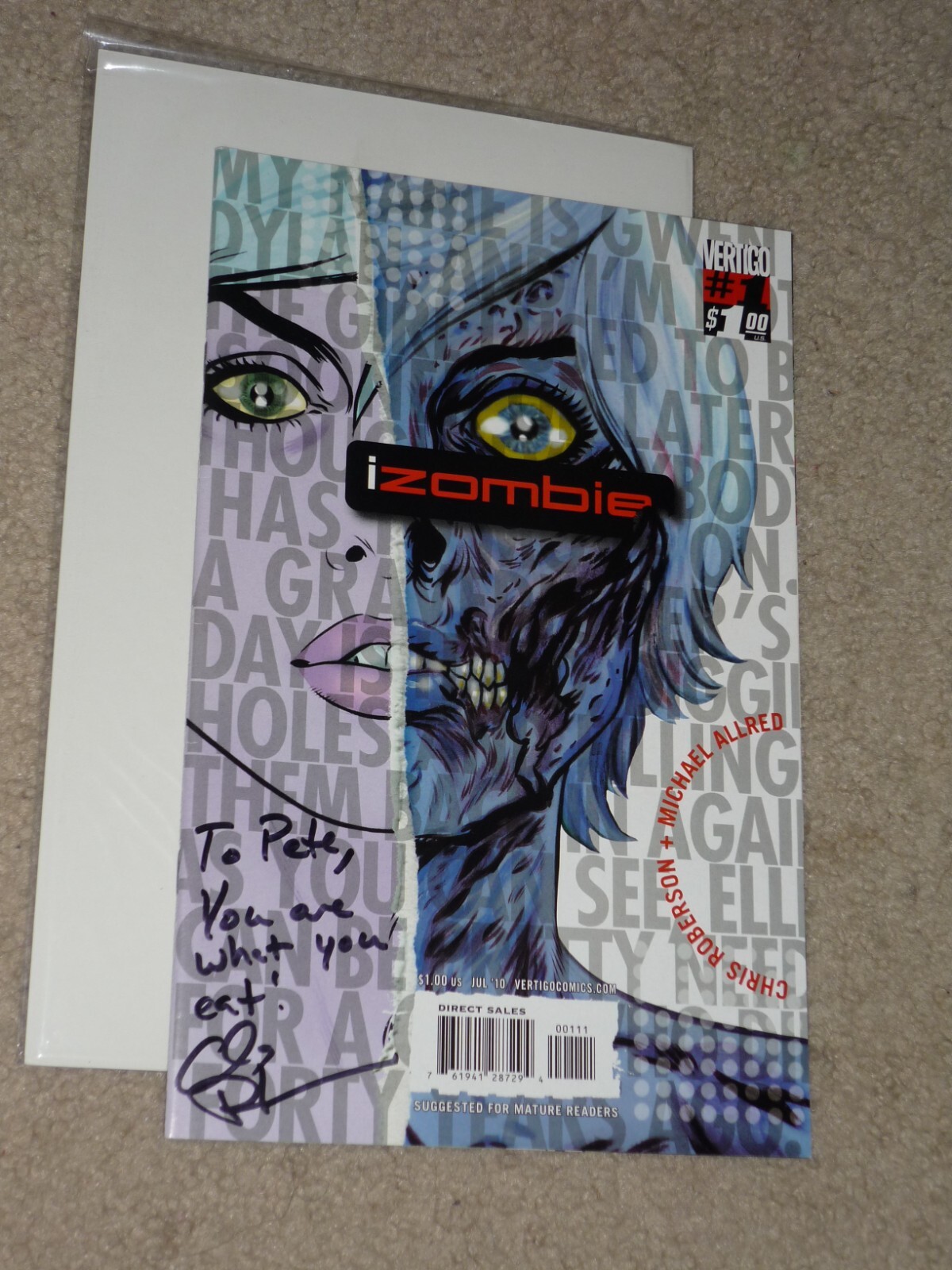 NEW I Zombie #1 Vertigo Comics SIGNED by Chris Roberson, UNREAD NEW I Zombie #1 Vertigo Comics SIGNED by Chris Roberson, UNREAD
