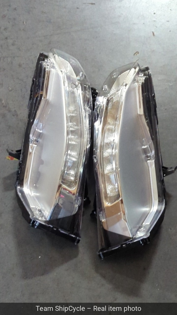 DEFECTIVE PAIR Fog Light For 20182022 Ford Mustang LED DRL Sequential Tu G3D DEFECTIVE PAIR Fog Light For 20182022 Ford Mustang LED DRL Sequential Tu G3D