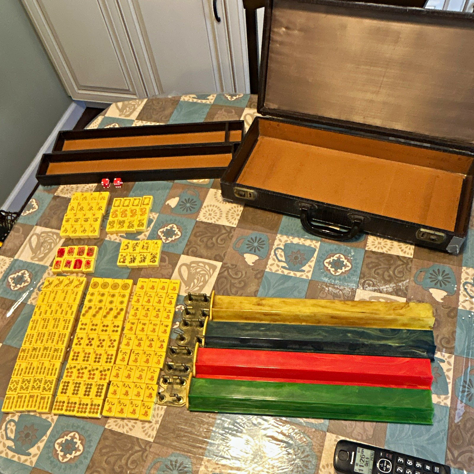 Vintage Catalin Chinese Mahjong Set 144+ Tiles Complete Marbled Racks Case