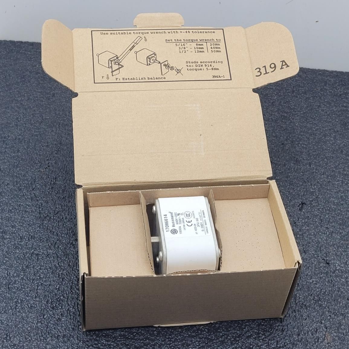 Cooper Eaton Bussmann 170M6614 1000 Amp 690V Fuse NEW In Box