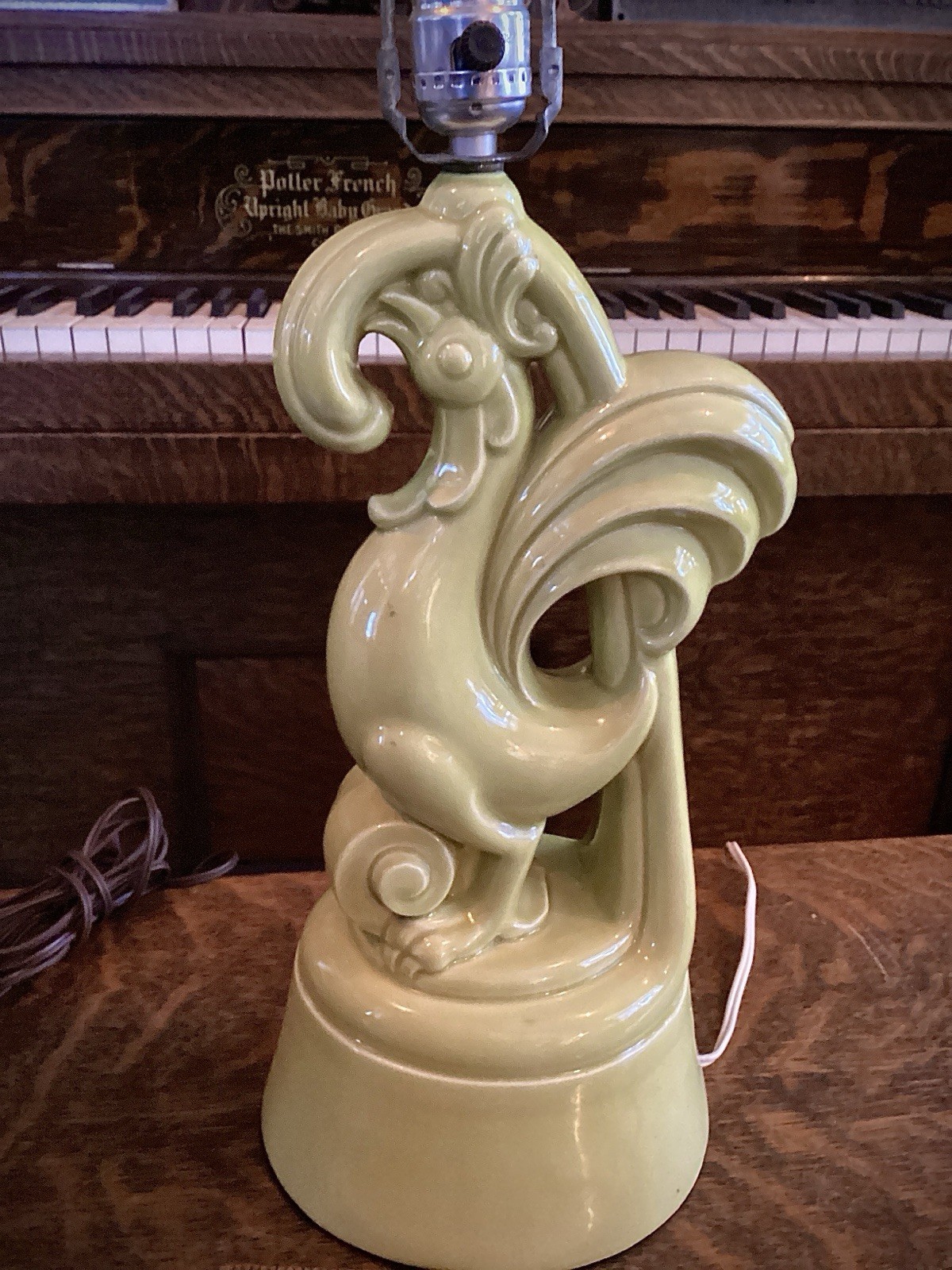 Vintage 1950s Mid Century Modern Rooster TV Lamp Chartreuse Pottery Sculpture