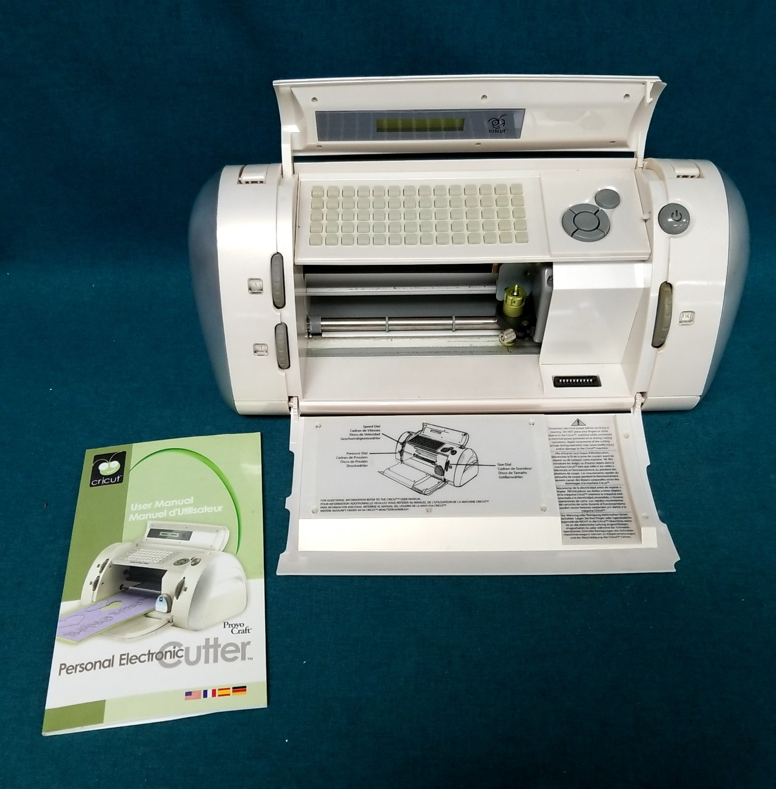 Untested/No Cord Cricut Provo Craft Personal Electronic Cutter CRV001 Untested/No Cord Cricut Provo Craft Personal Electronic Cutter CRV001