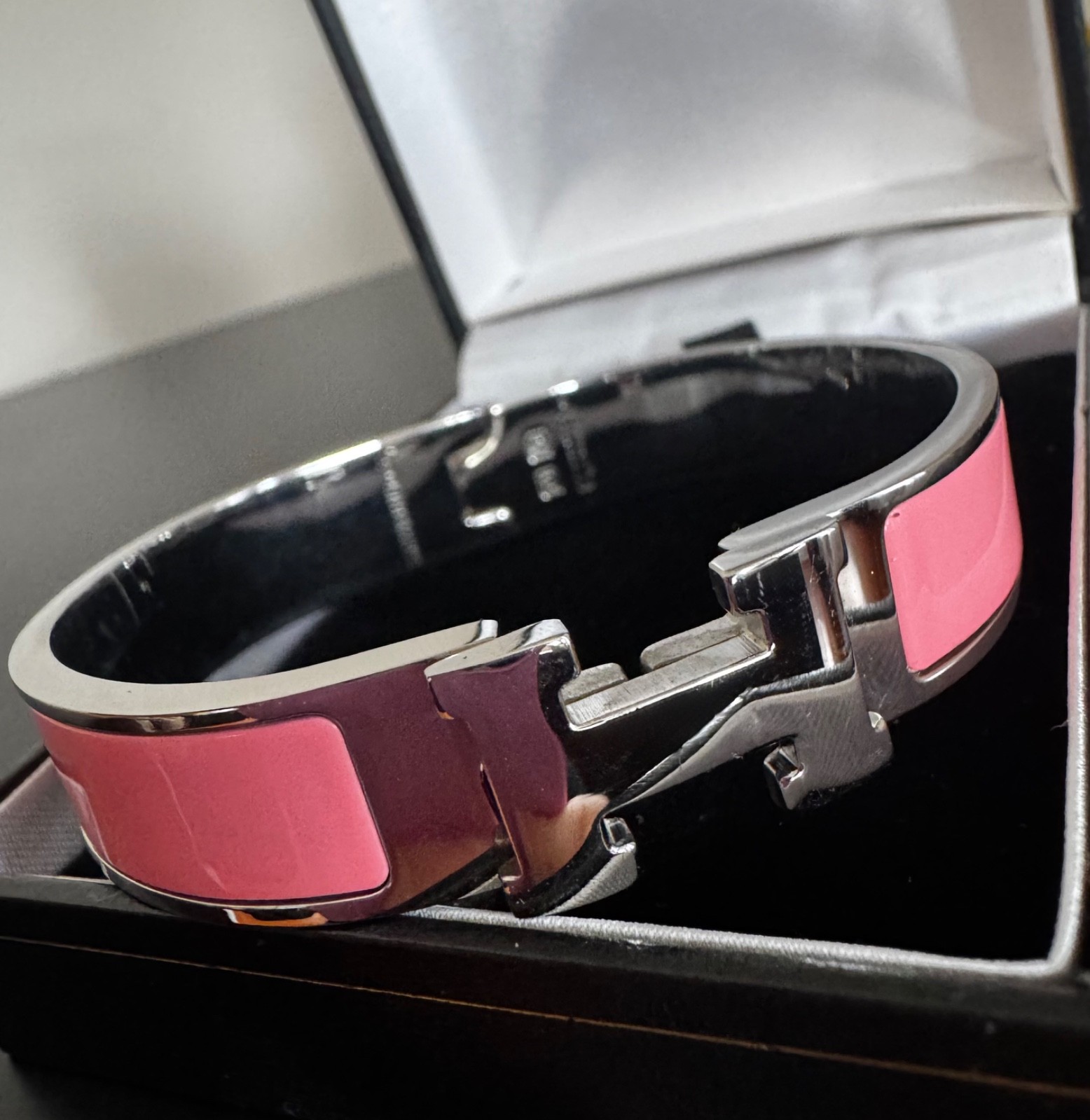 Hermes Clic H bracelet - Pink & Silver NEW