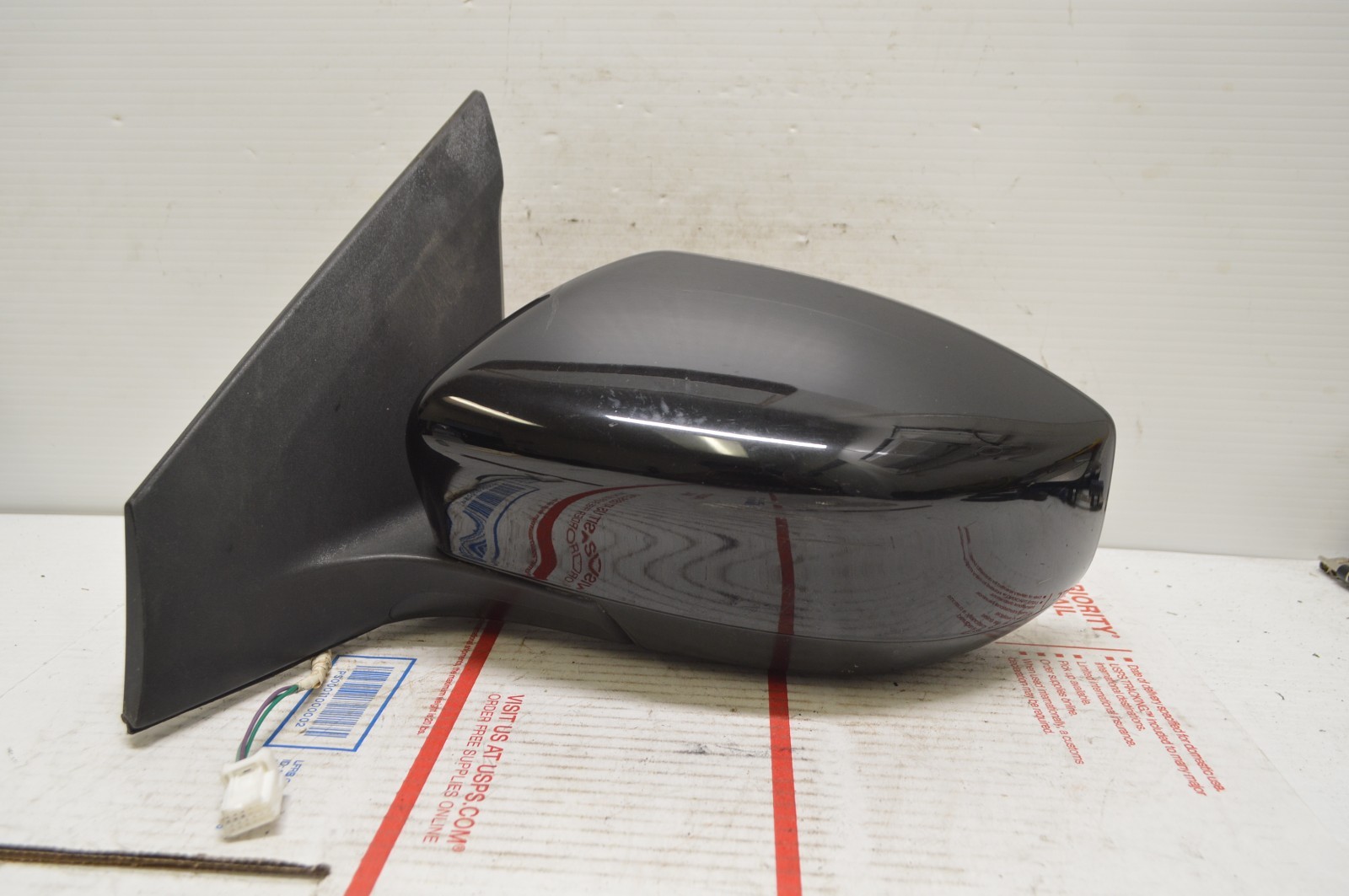 2013-2019 Nissan Sentra SIDE MIRROR OEM LEFT DRIVER SIDE OS24 009 2013-2019 Nissan Sentra SIDE MIRROR OEM LEFT DRIVER SIDE OS24 009