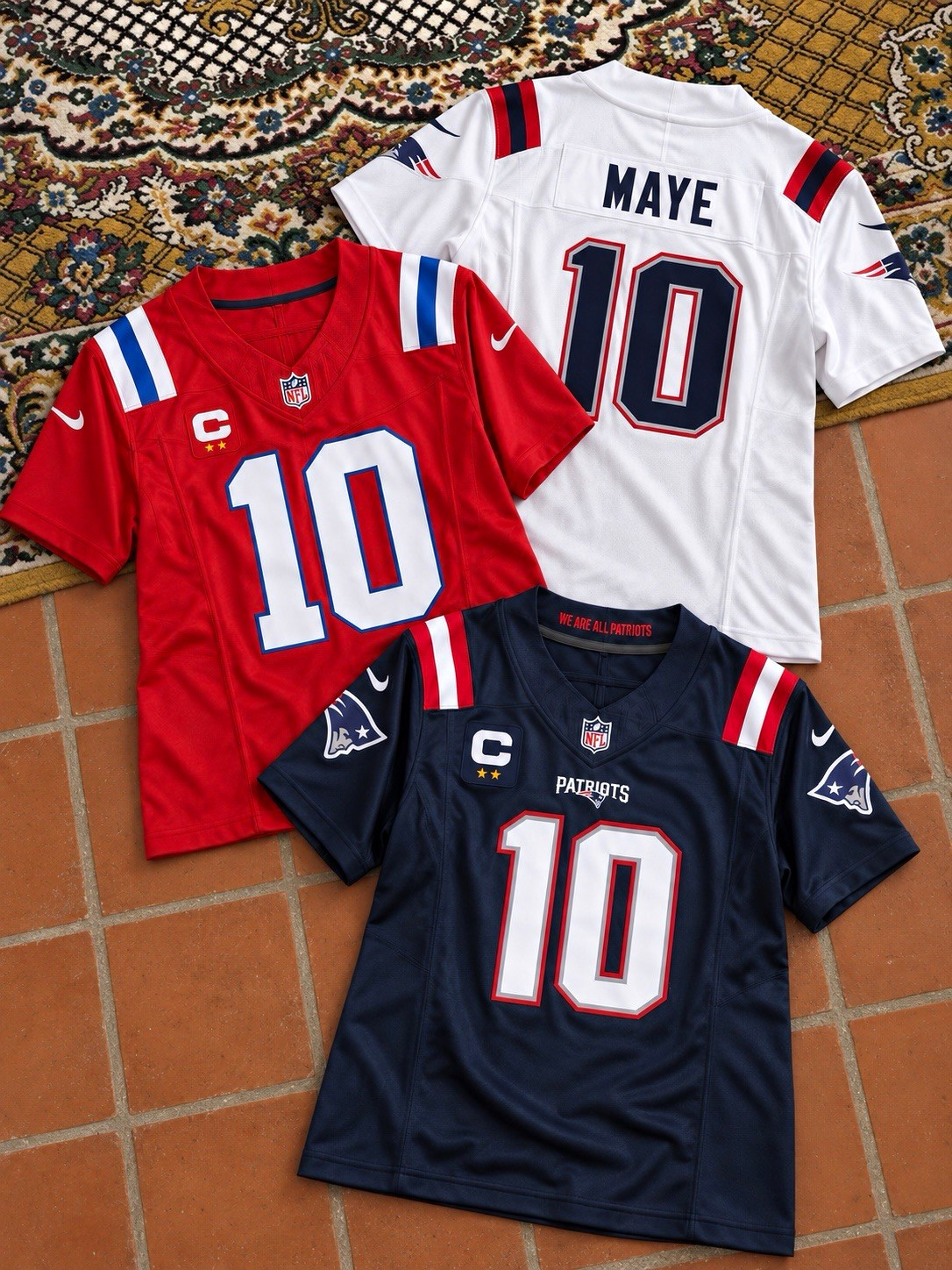 Nike New England Patriots Drake Maye #10 Football Jersey Captain All Sizes Nike New England Patriots Drake Maye #10 Football Jersey Captain All Sizes