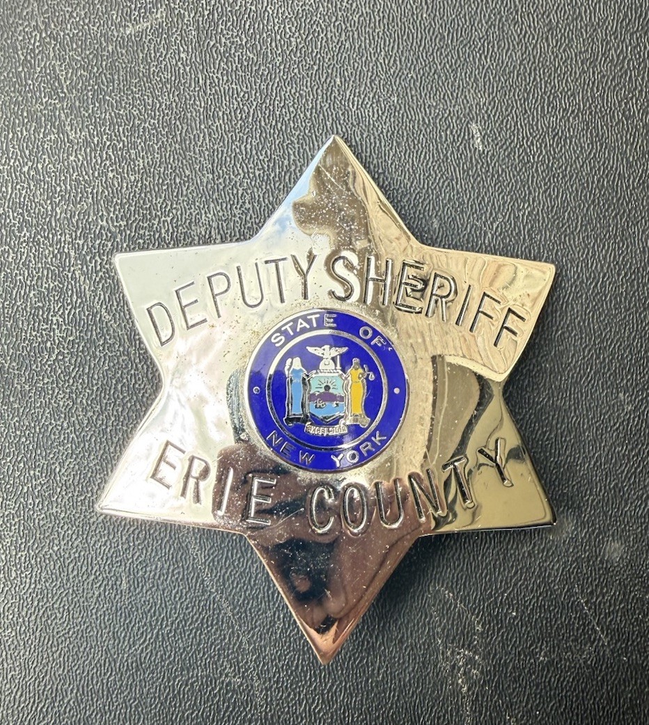VTG Obsolete Erie County New York Special Deputy Sheriff Badge w/Original Wallet VTG Obsolete Erie County New York Special Deputy Sheriff Badge w/Original Wallet