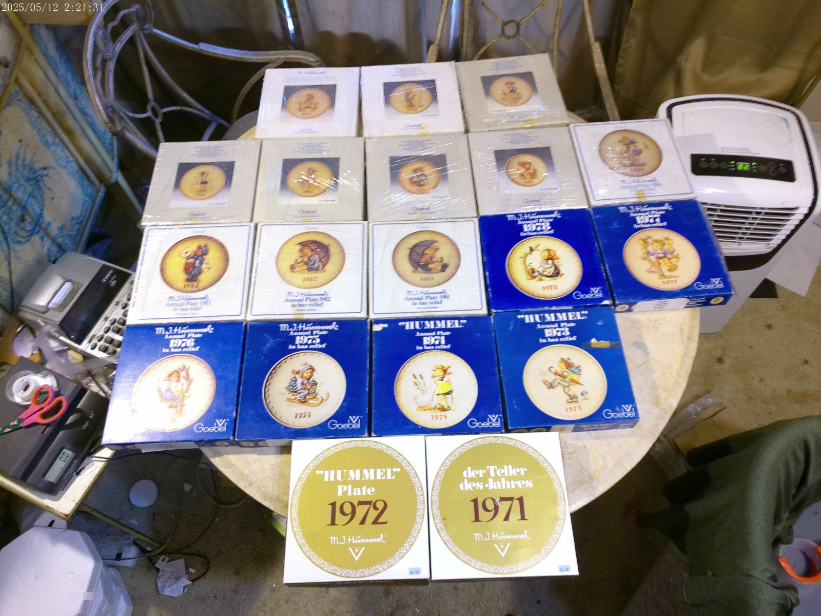 Complete Hummel Annual Plate Set 1971-1995: 19 in Original Boxes 25 Plates Total Complete Hummel Annual Plate Set 1971-1995: 19 in Original Boxes 25 Plates Total