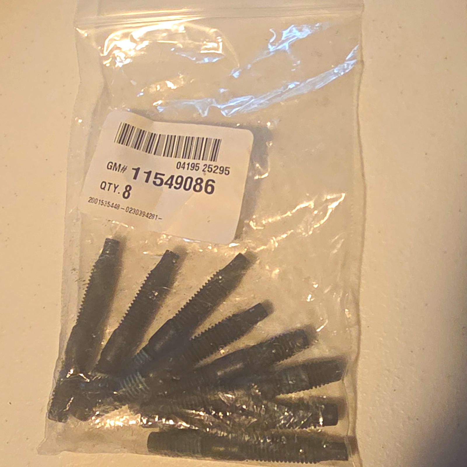 GM Genuine Parts Multi-Purpose Studs 8 Pieces (11549086) GM Genuine Parts Multi-Purpose Studs 8 Pieces (11549086)