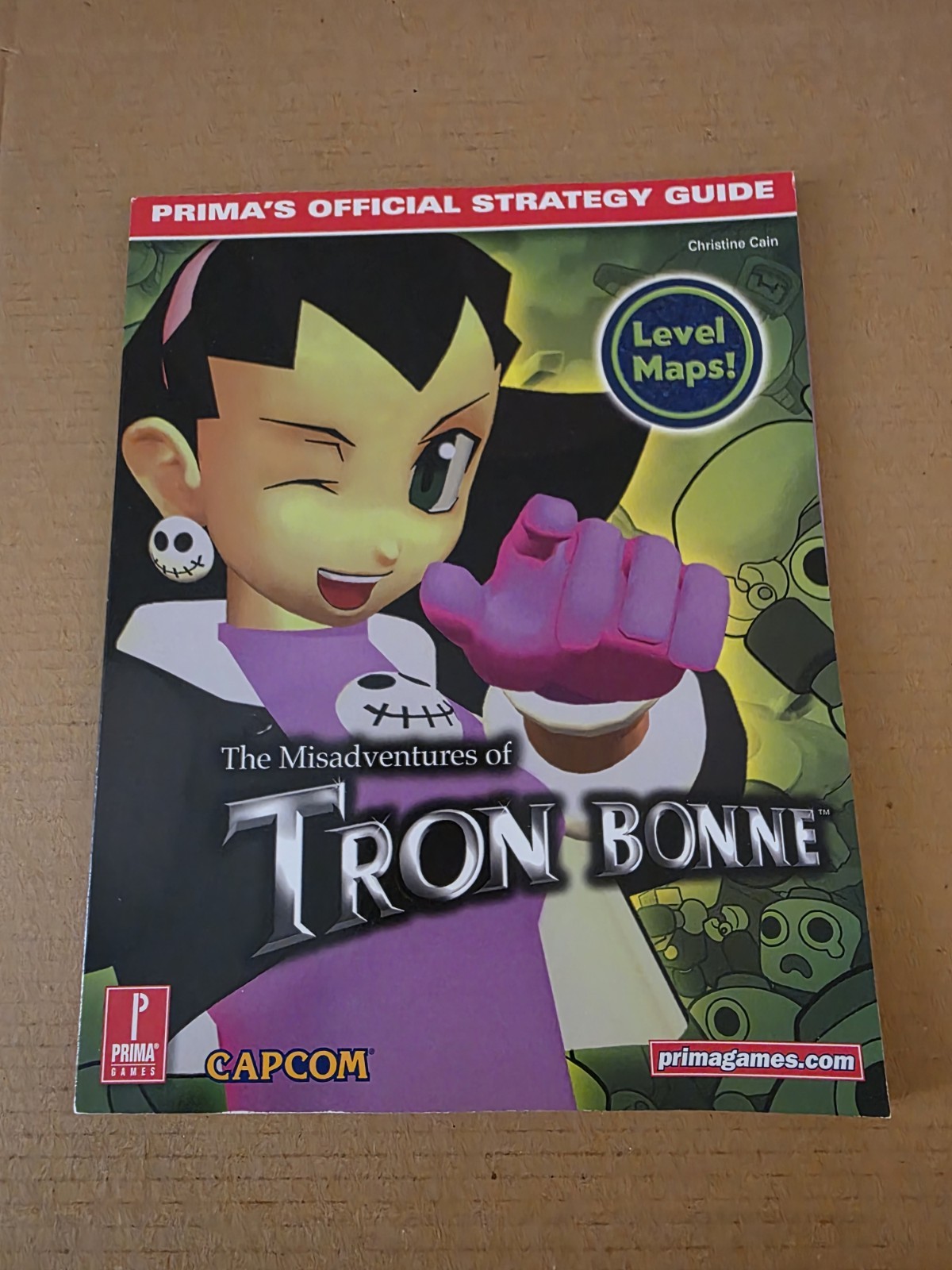 Primas Official Strategy Guide The Misadventures of Tron Bonne 2000 - Ultra Rare Primas Official Strategy Guide The Misadventures of Tron Bonne 2000 - Ultra Rare