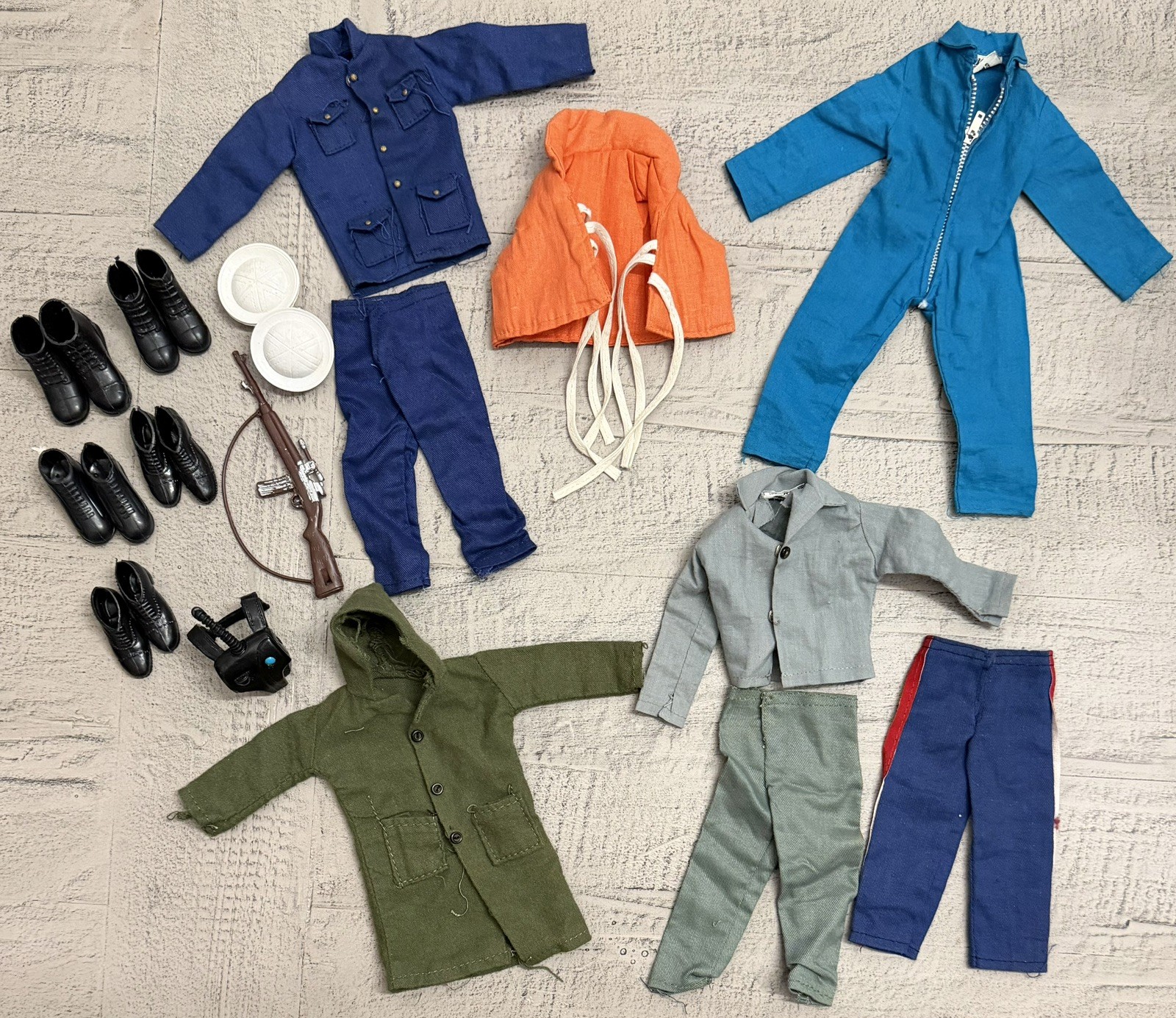 GI JOE vintage Clothing And Accessories LOT FROM THE 60-70\'S made In Hong Kong GI JOE vintage Clothing And Accessories LOT FROM THE 60-70\'S made In Hong Kong
