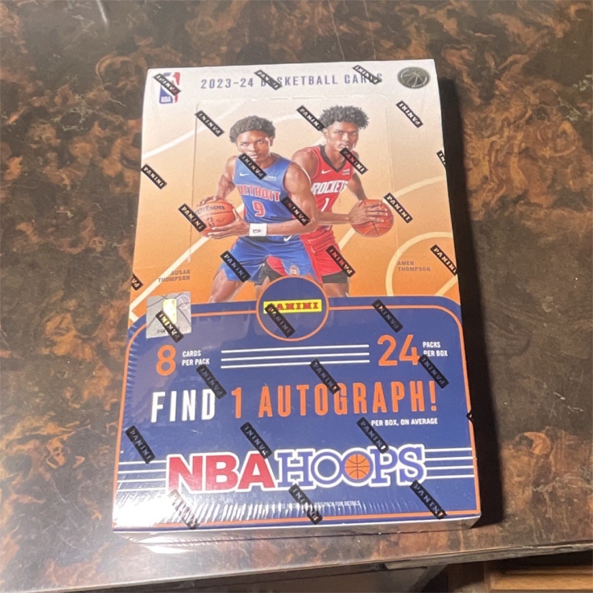Panini 2023-24 NBA Hoops Basketball Trading Card Box 24 Packs 192 Cards