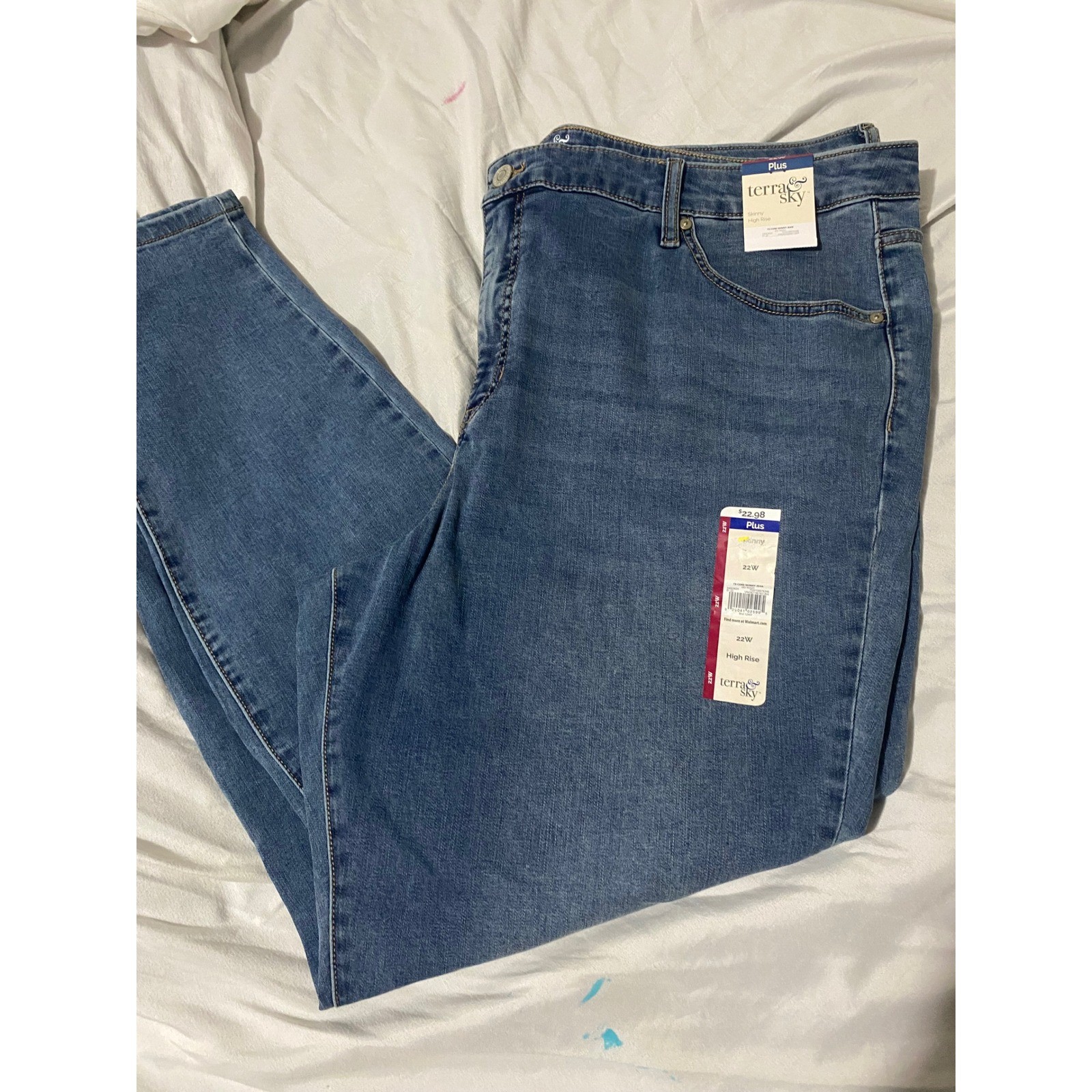 Terra & Sky Women\'s Plus 22W High Rise Skinny Jeans Medium Wash NWT Terra & Sky Women\'s Plus 22W High Rise Skinny Jeans Medium Wash NWT